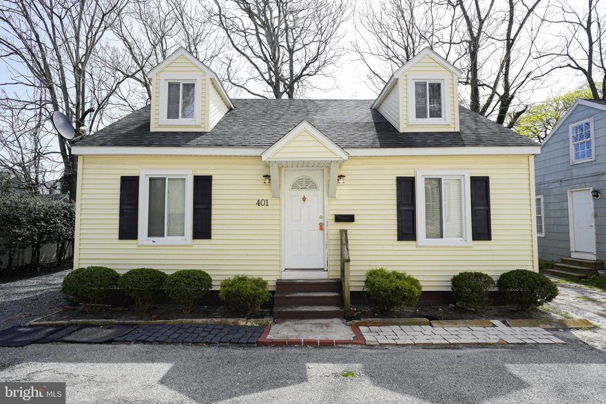 Affordable 3BR Cape on a no-through street, a few blocks to shopping, dining, and community events in Downtown Salisbury, Salisbury University, City Park, + Salisbury Zoo. Updates over the years include vinyl replacement windows, architectural-shingled roof, vinyl siding. Foyer is flanked by the living room + kitchen. Eat-in kitchen with a dining nook, natural-gas cooking, recessed lighting, and laundry closet. 2 first-floor bedrooms and full bath with tub/shower combo. Upstairs, the 3rd bedroom with 2 dormers for lots of light, and a double-closet.  * * * LEAD-FREE Cert number 705669  * * *  Be sure to check out Salisbury's Conversion from Rental to Homeowner-Occupied Dwelling Incentive and Salisbury Neighborhood Housing programs! * * * Sizes, taxes approximate. Owners are licensed realtors in the states of Maryland and Delaware; agent has financial interest.