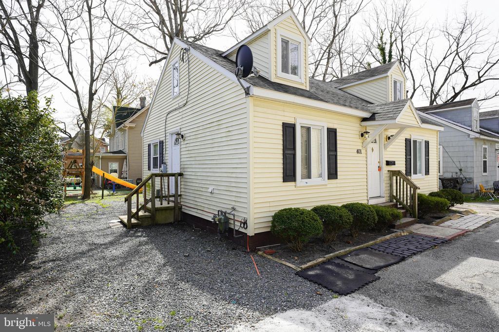 Photo of 401 Newton Terrace, SALISBURY, MD 21801 (MLS # MDWC2019820)