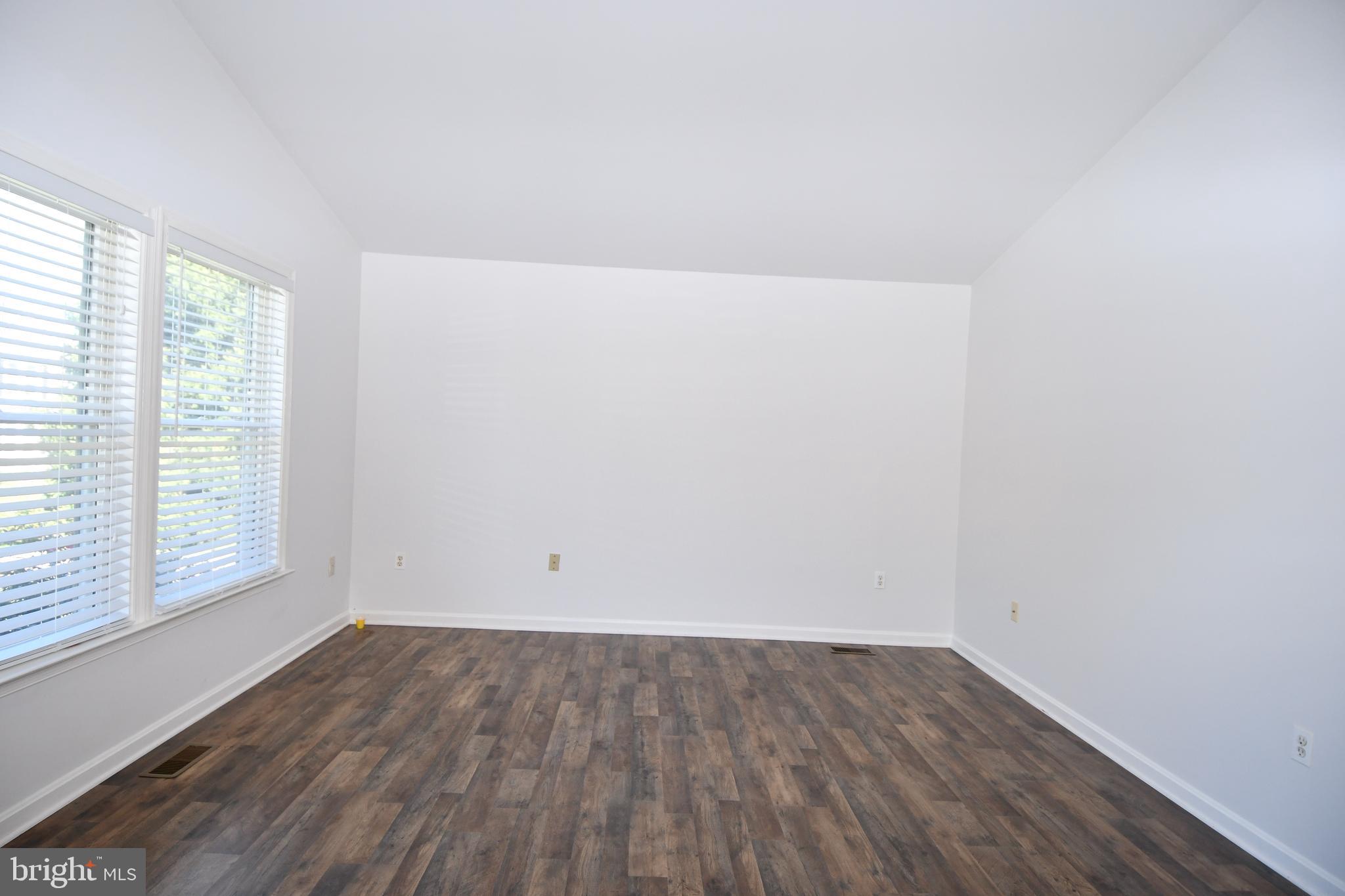 REISTERSTOWN - Residential