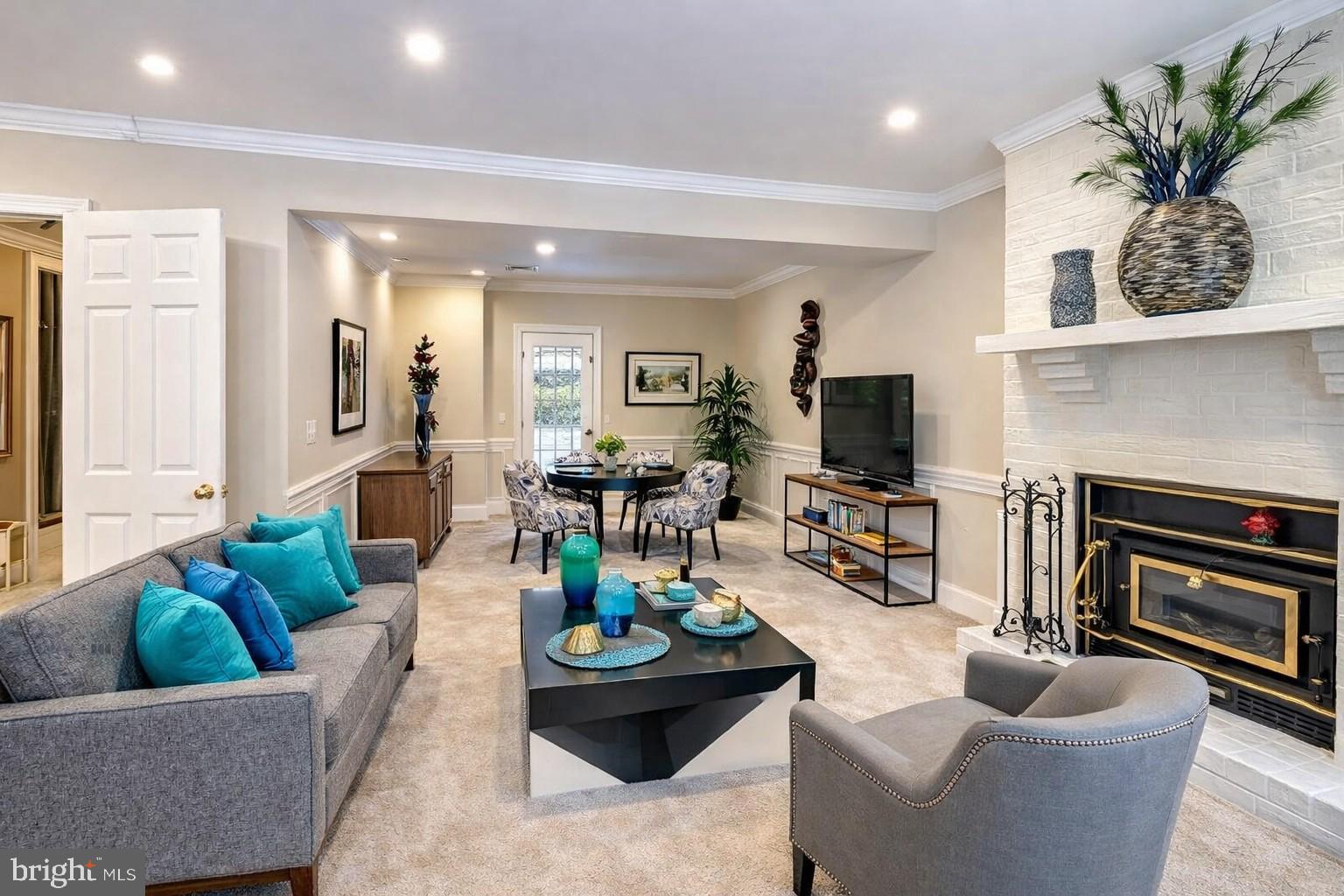 MONTPELIER WOODS - Residential