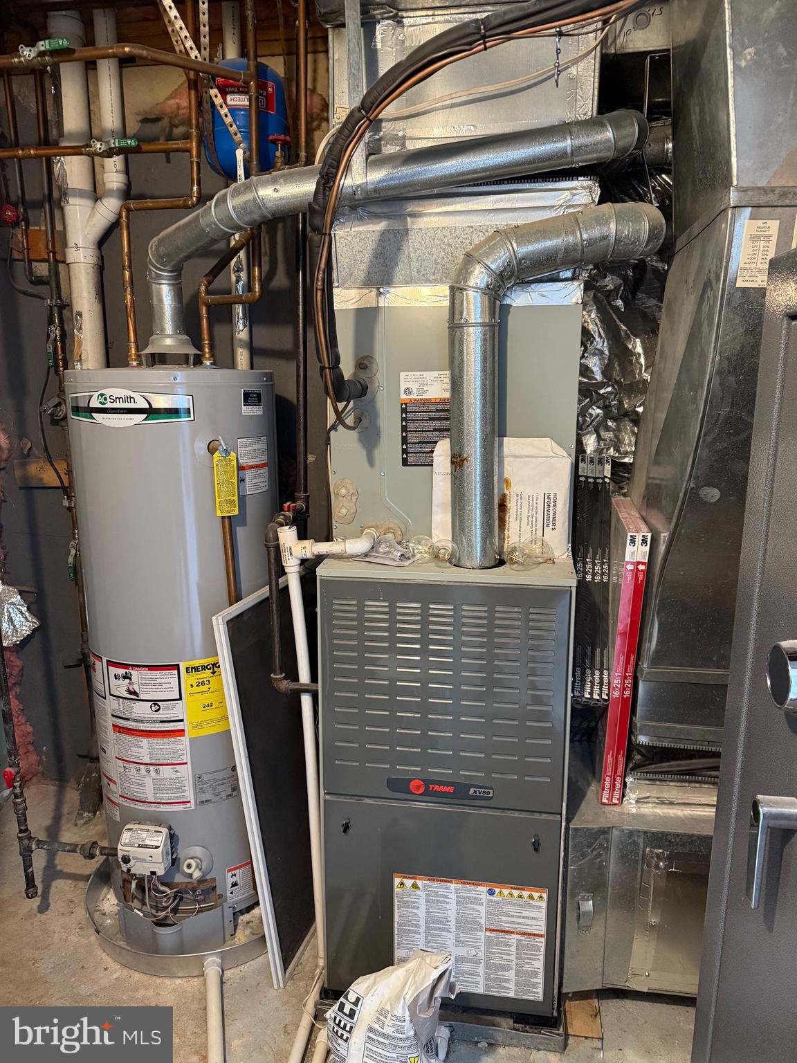 GREENHILL CROSSING - Residential