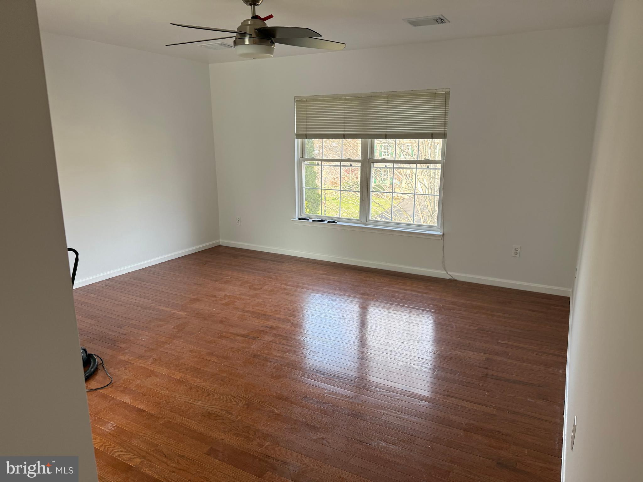 GREENHILL CROSSING - Residential