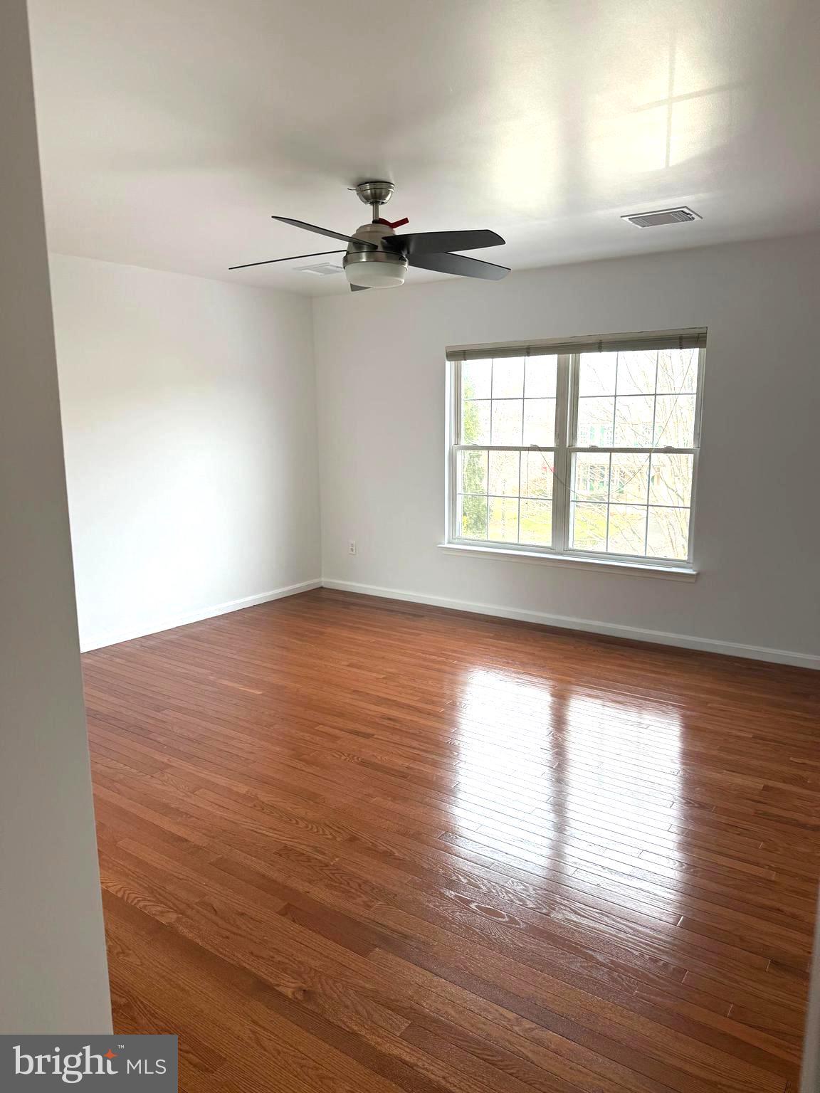 GREENHILL CROSSING - Residential