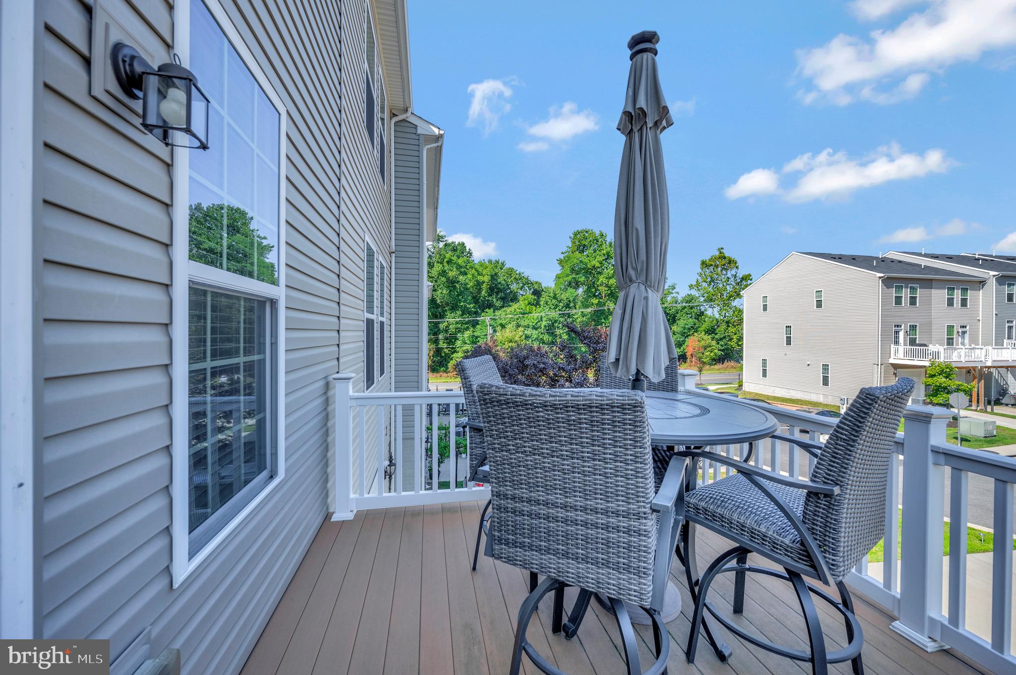 FEATHERSTONE STATION CONDOMINIUMS - Residential