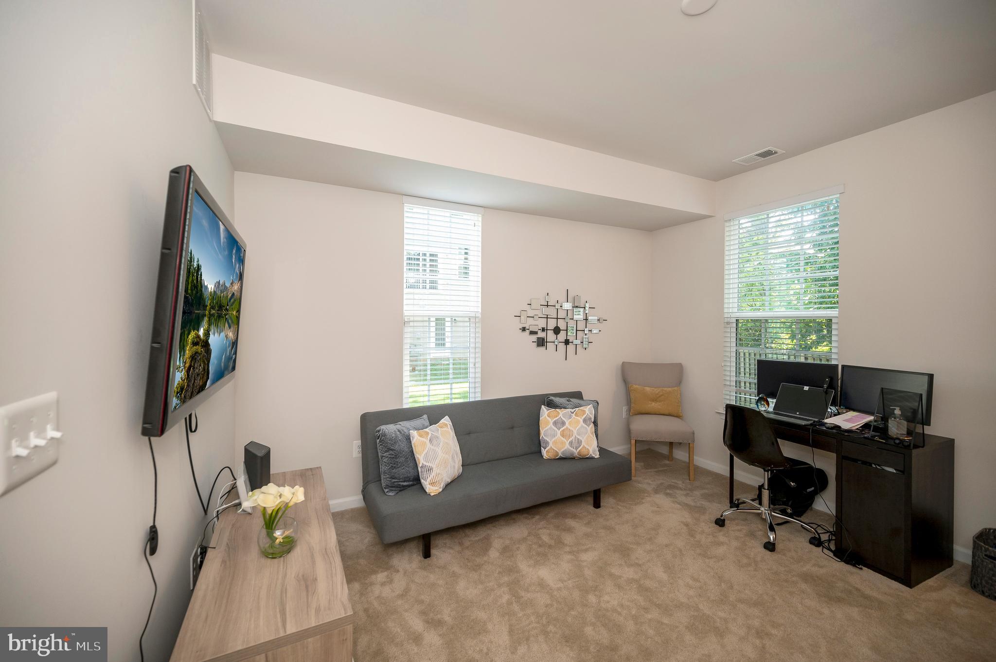 FEATHERSTONE STATION CONDOMINIUMS - Residential