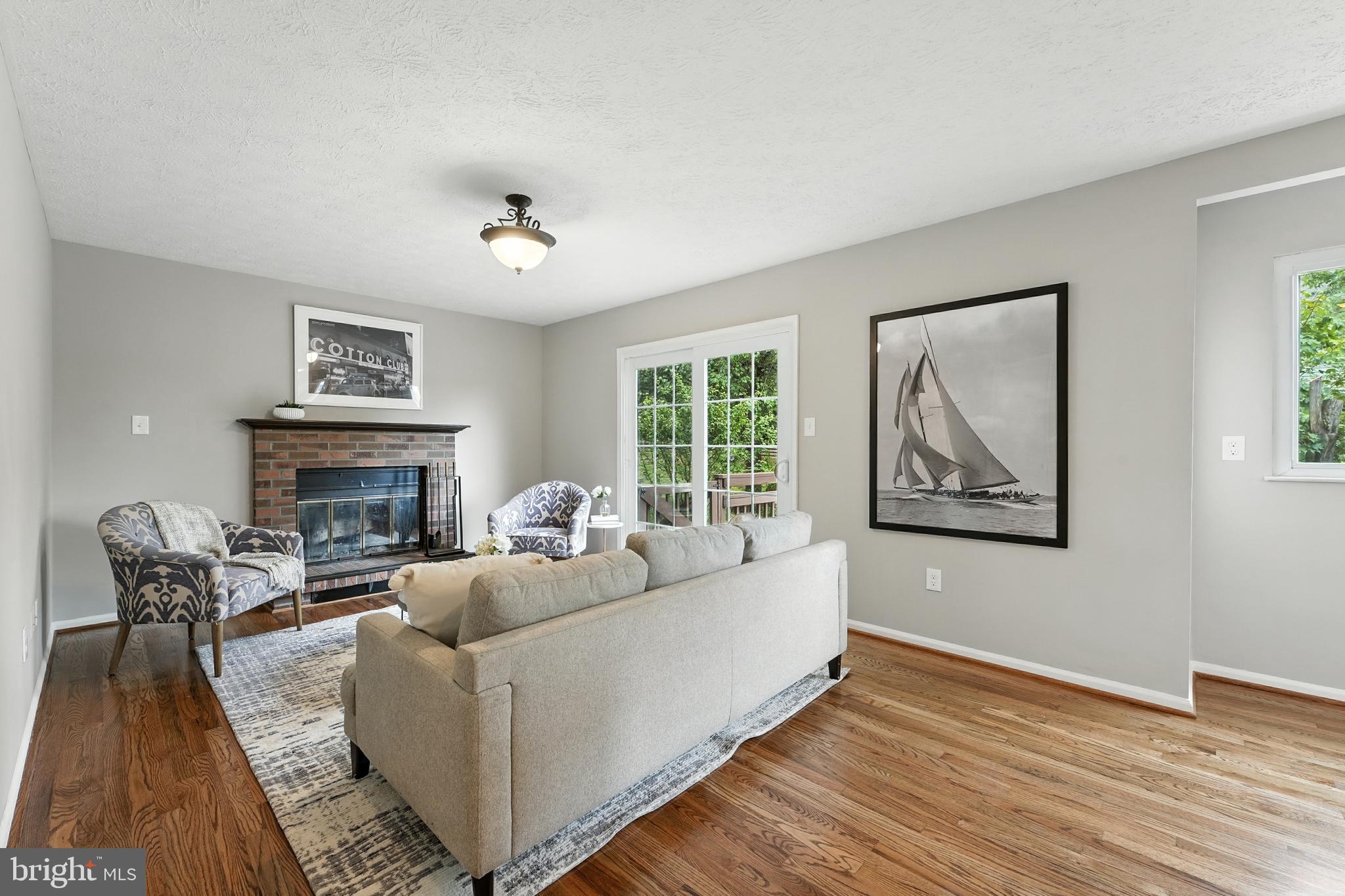 SADDLE CREEK - Residential