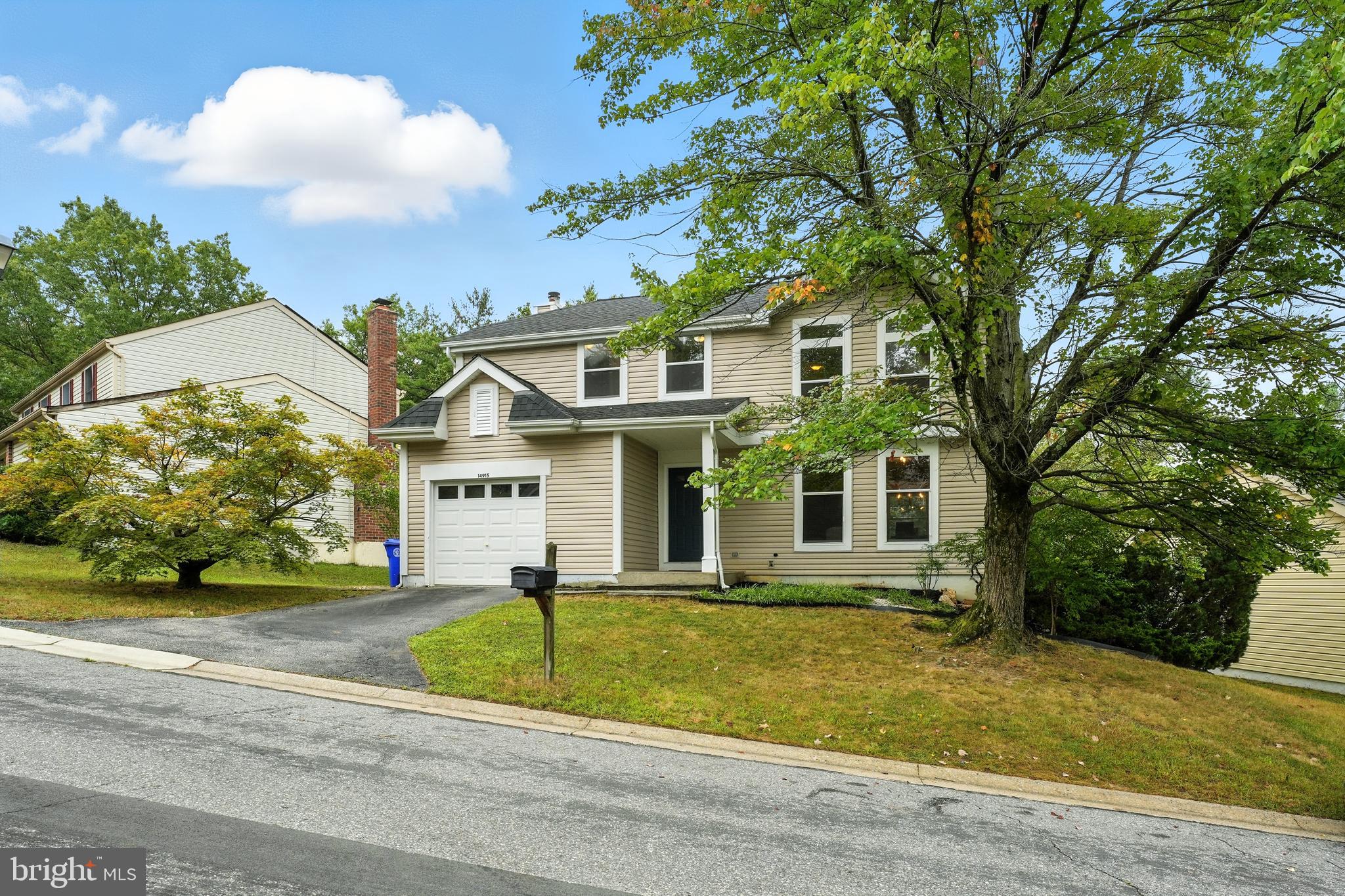 SADDLE CREEK - Residential