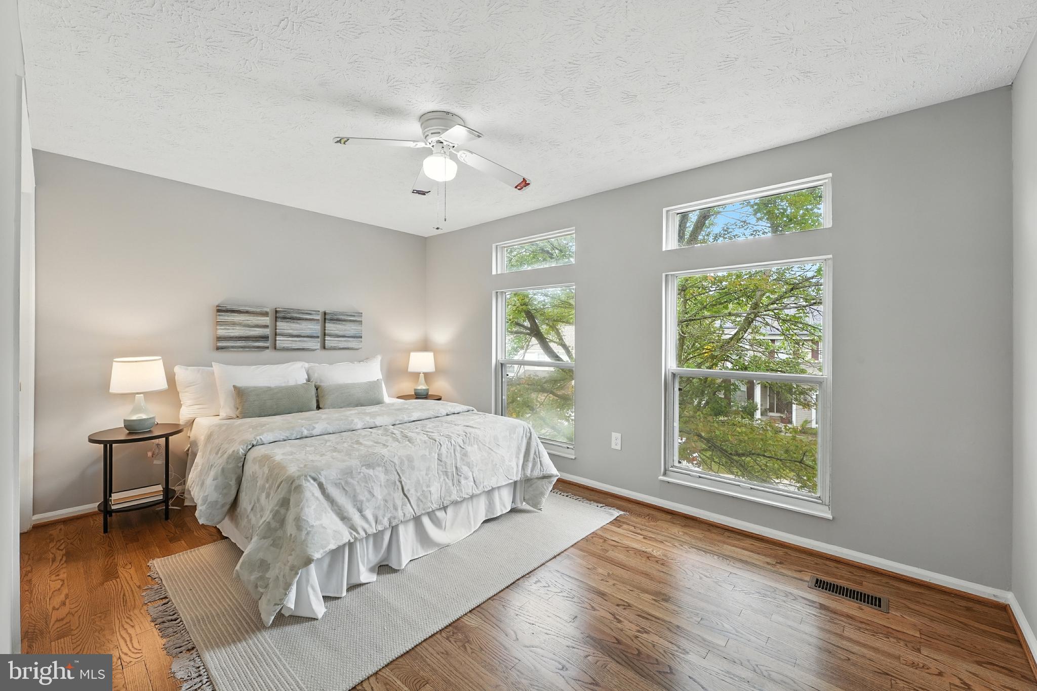 SADDLE CREEK - Residential