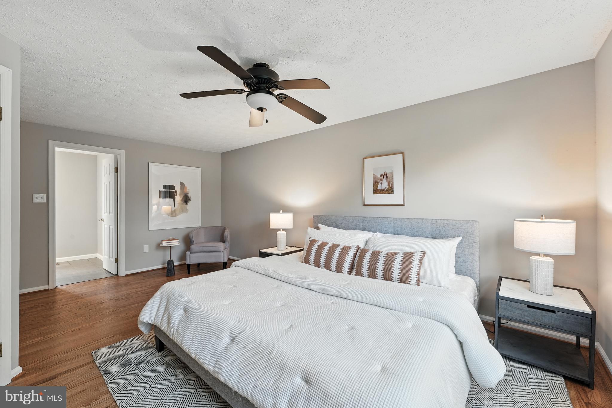 SADDLE CREEK - Residential