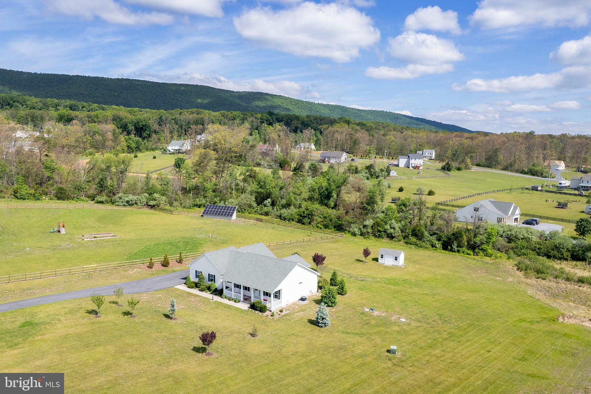 FLINT RIDGE - Residential