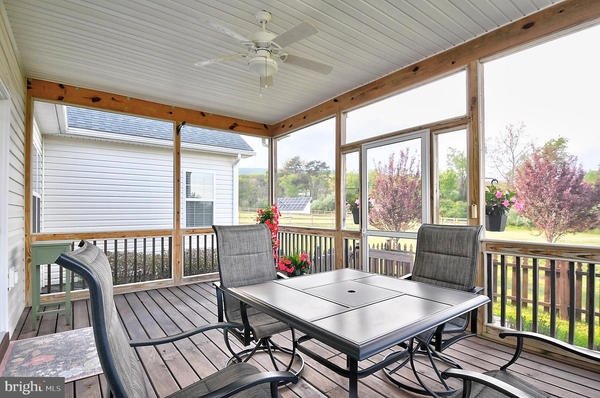 FLINT RIDGE - Residential