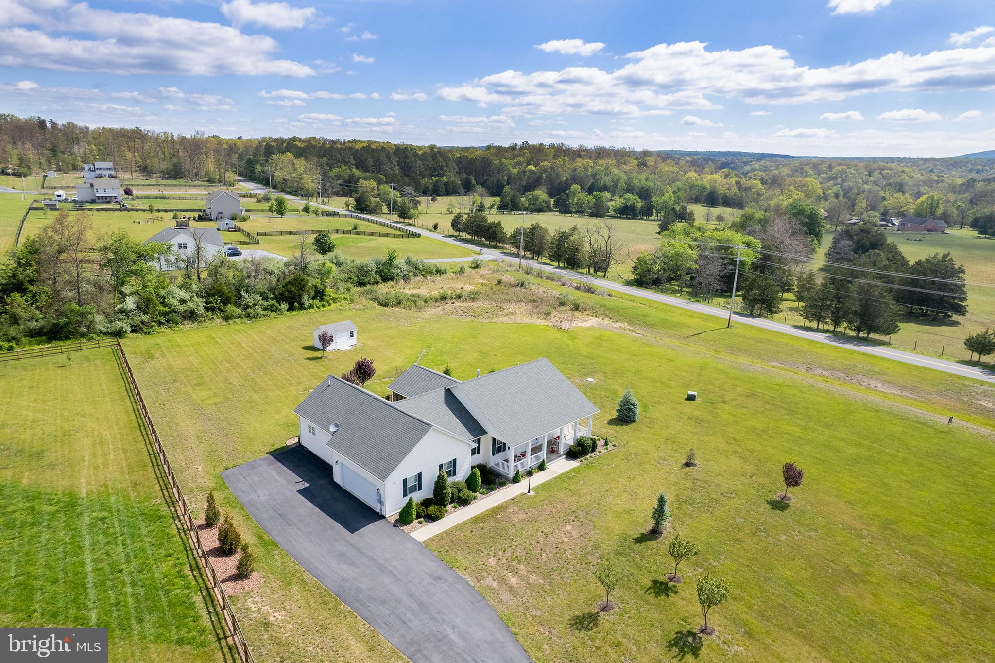 FLINT RIDGE - Residential
