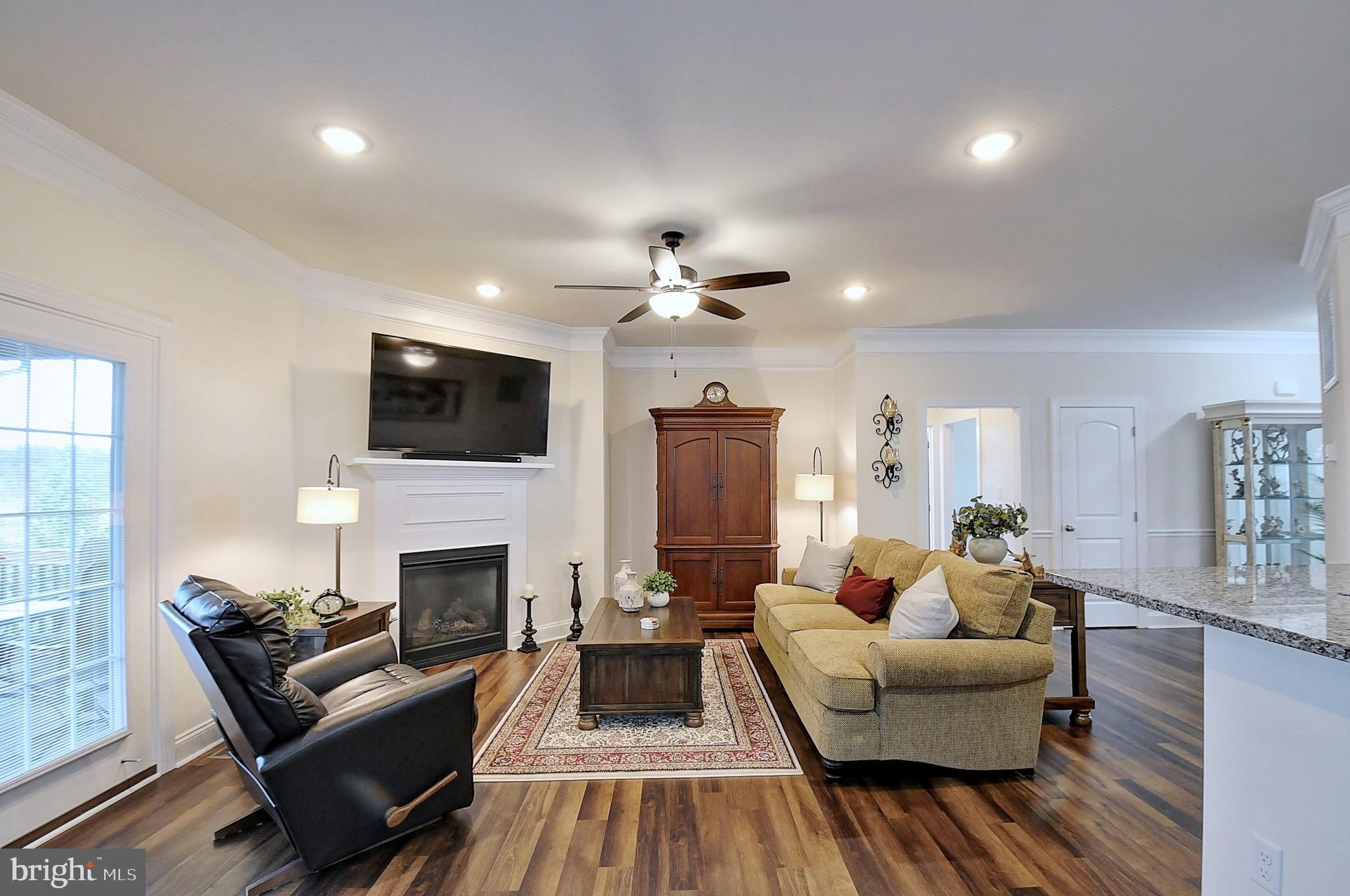 FLINT RIDGE - Residential