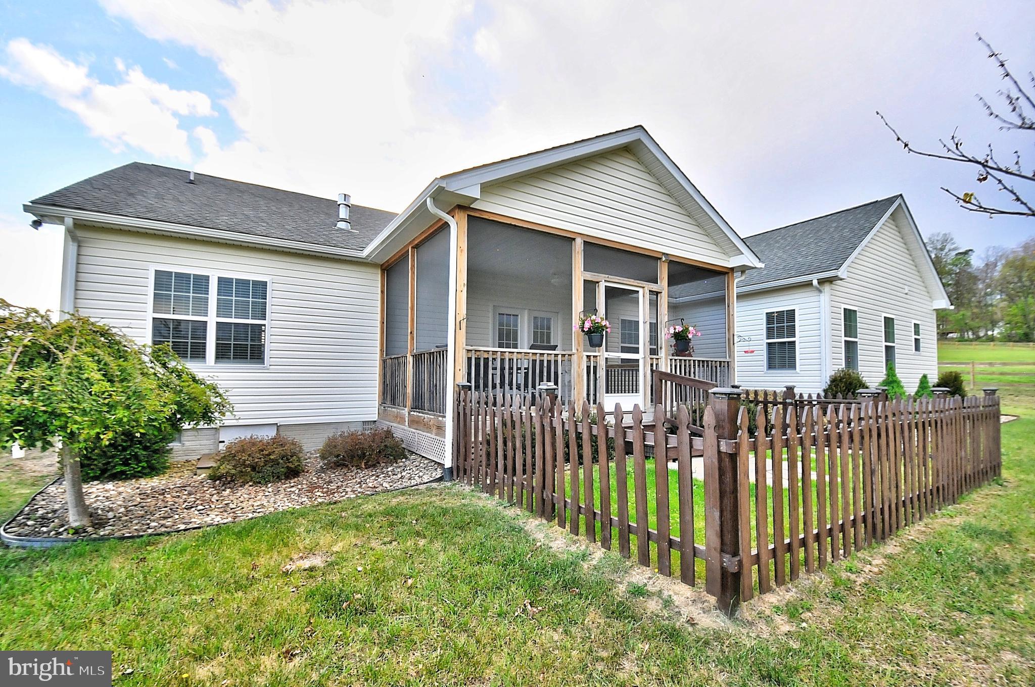 FLINT RIDGE - Residential