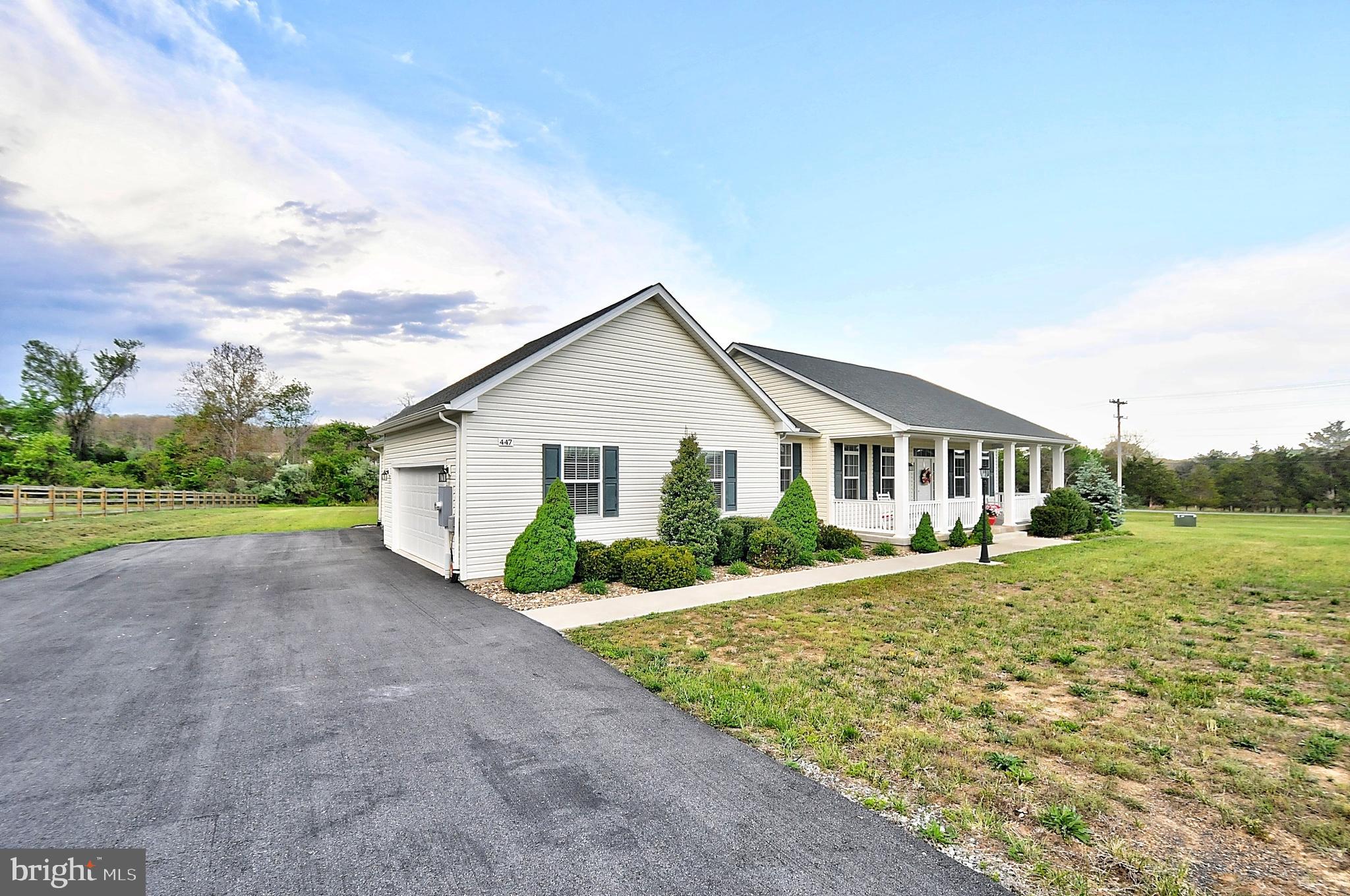 FLINT RIDGE - Residential