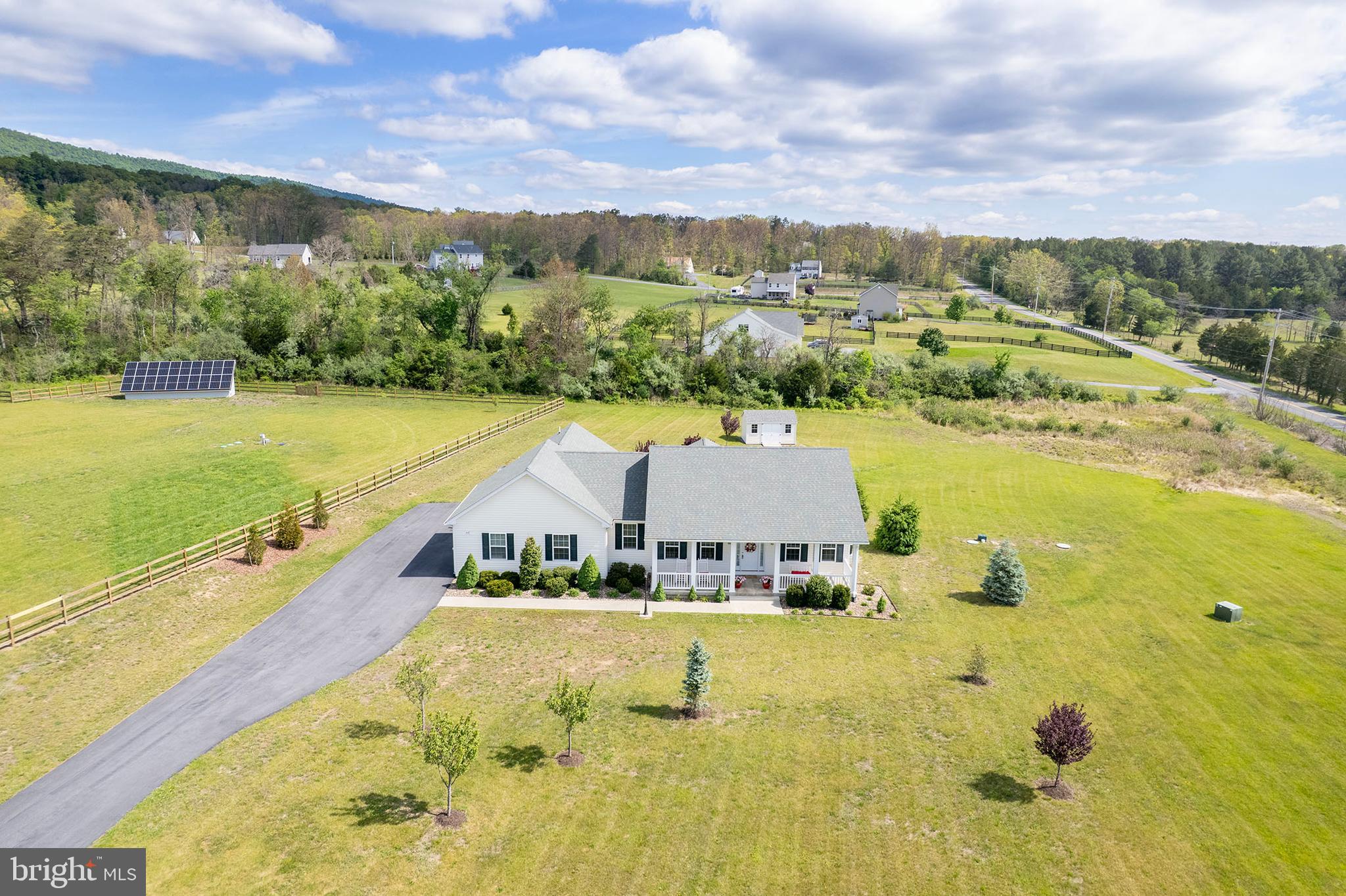FLINT RIDGE - Residential