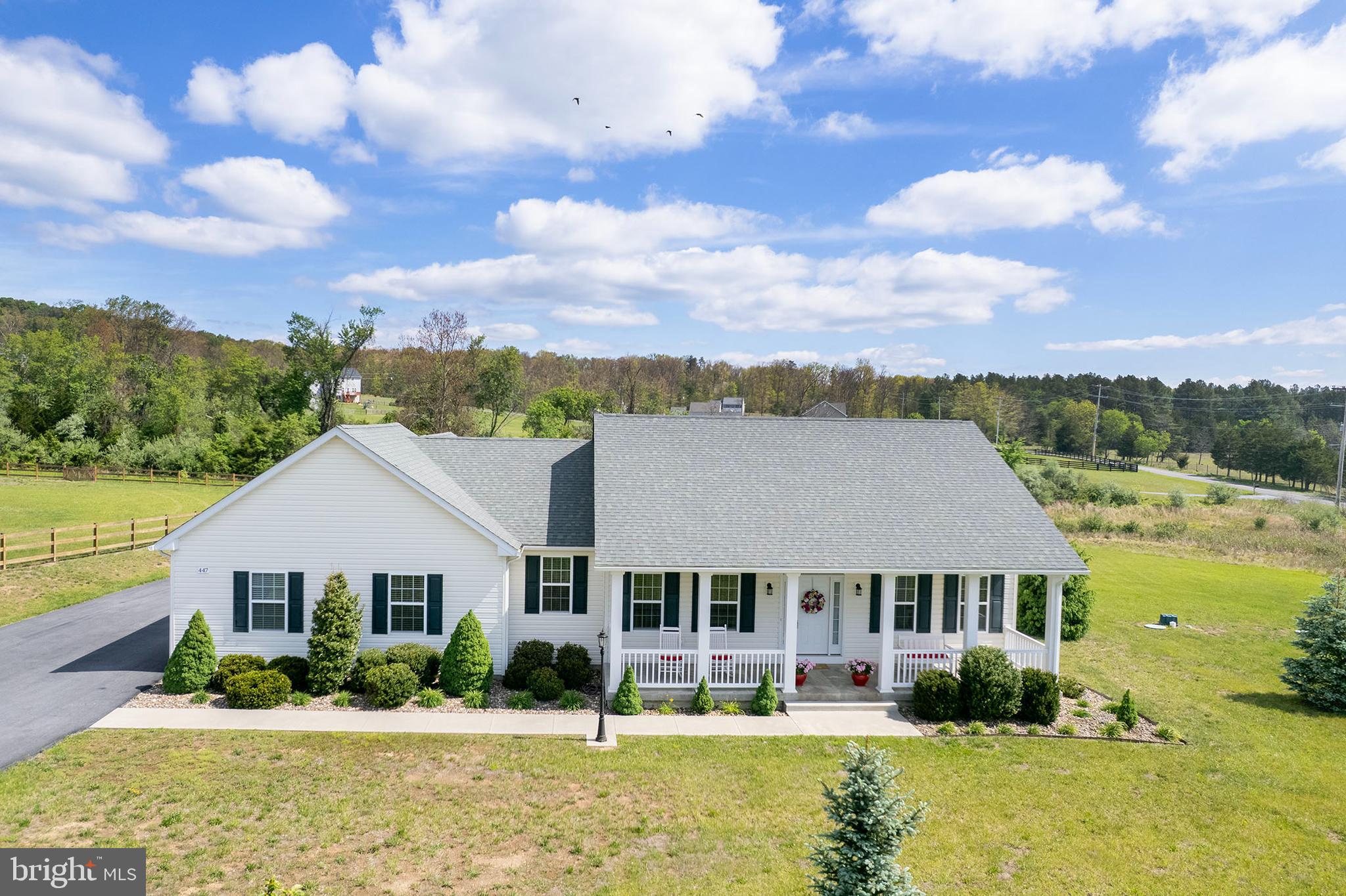FLINT RIDGE - Residential