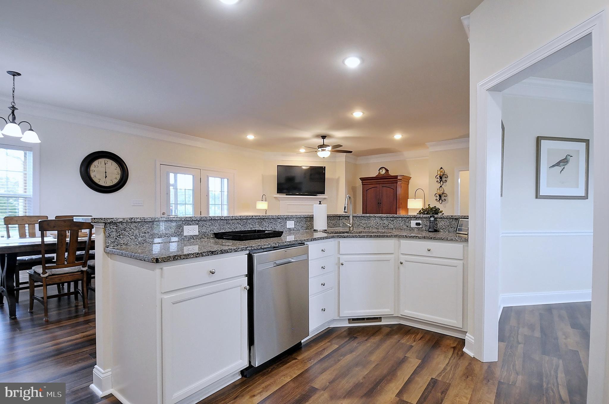 FLINT RIDGE - Residential