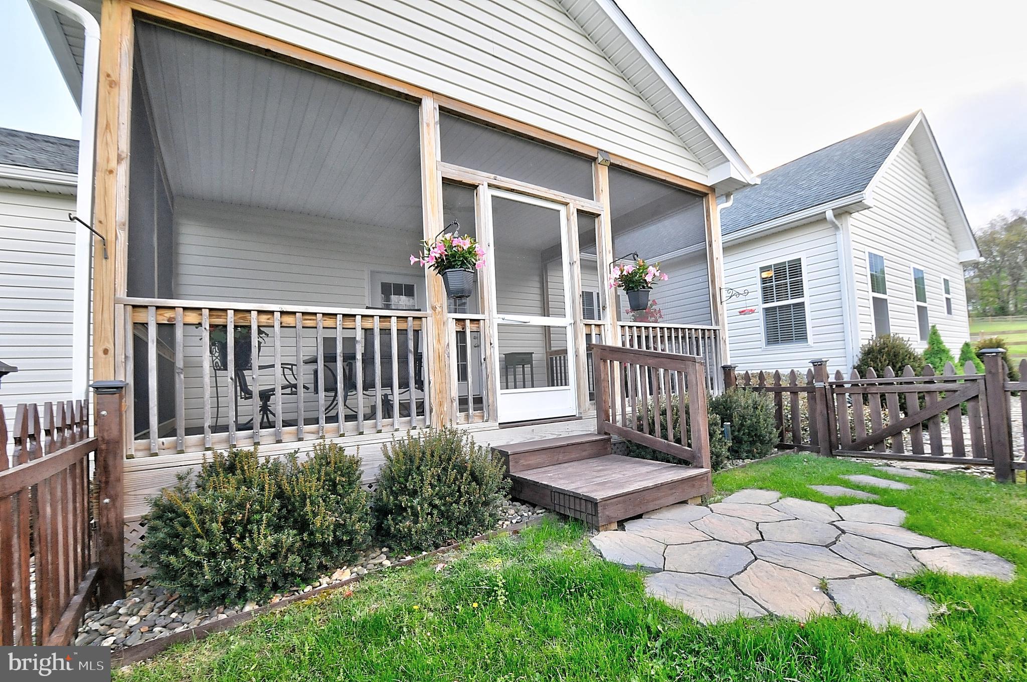 FLINT RIDGE - Residential