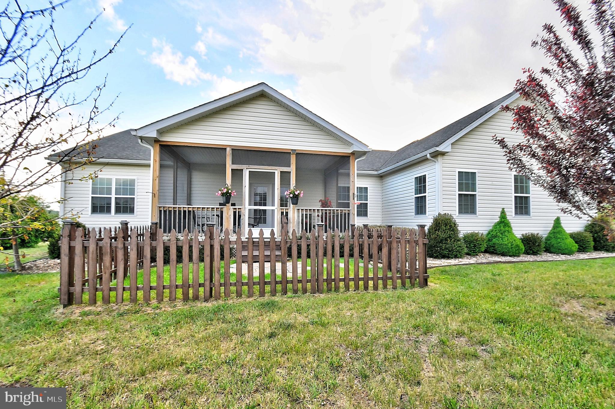 FLINT RIDGE - Residential