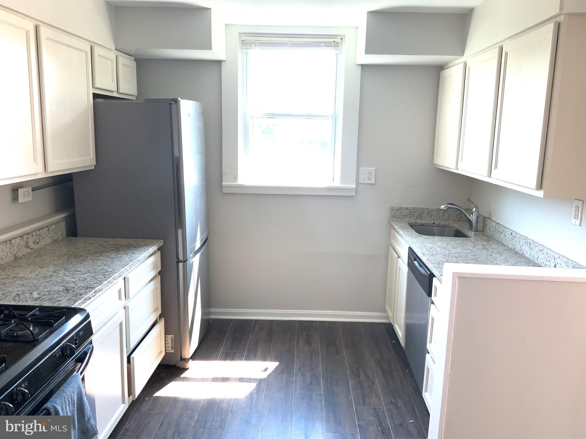 CEDARCROFT HISTORIC DISTRICT - Residential Lease