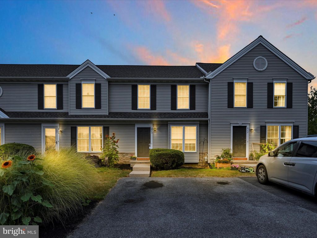 Photo of 420 Banyan Circle Drive, Lancaster, PA 17603 (MLS # PALA2053418)