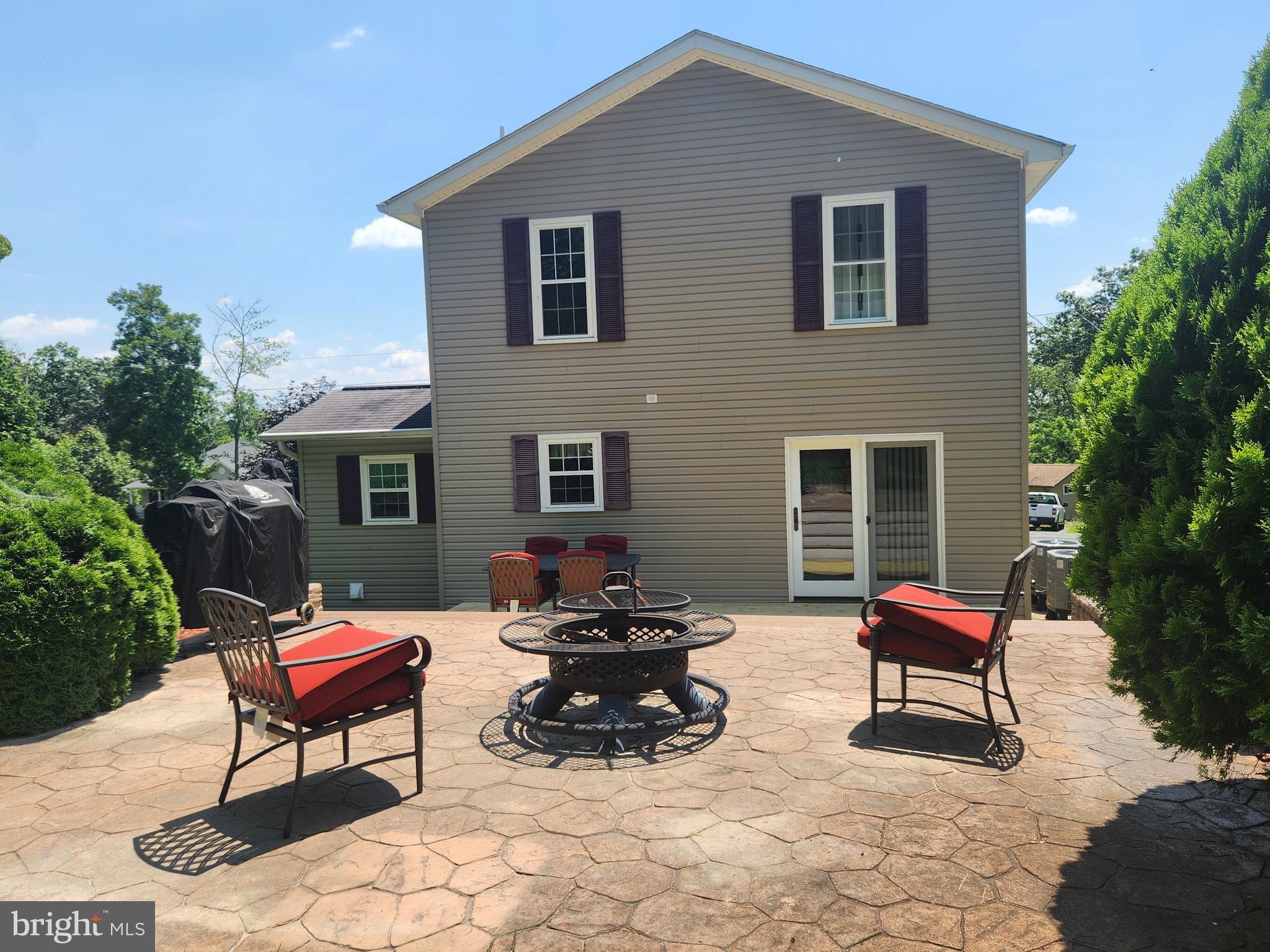 300 GRAYWOLF TRAIL