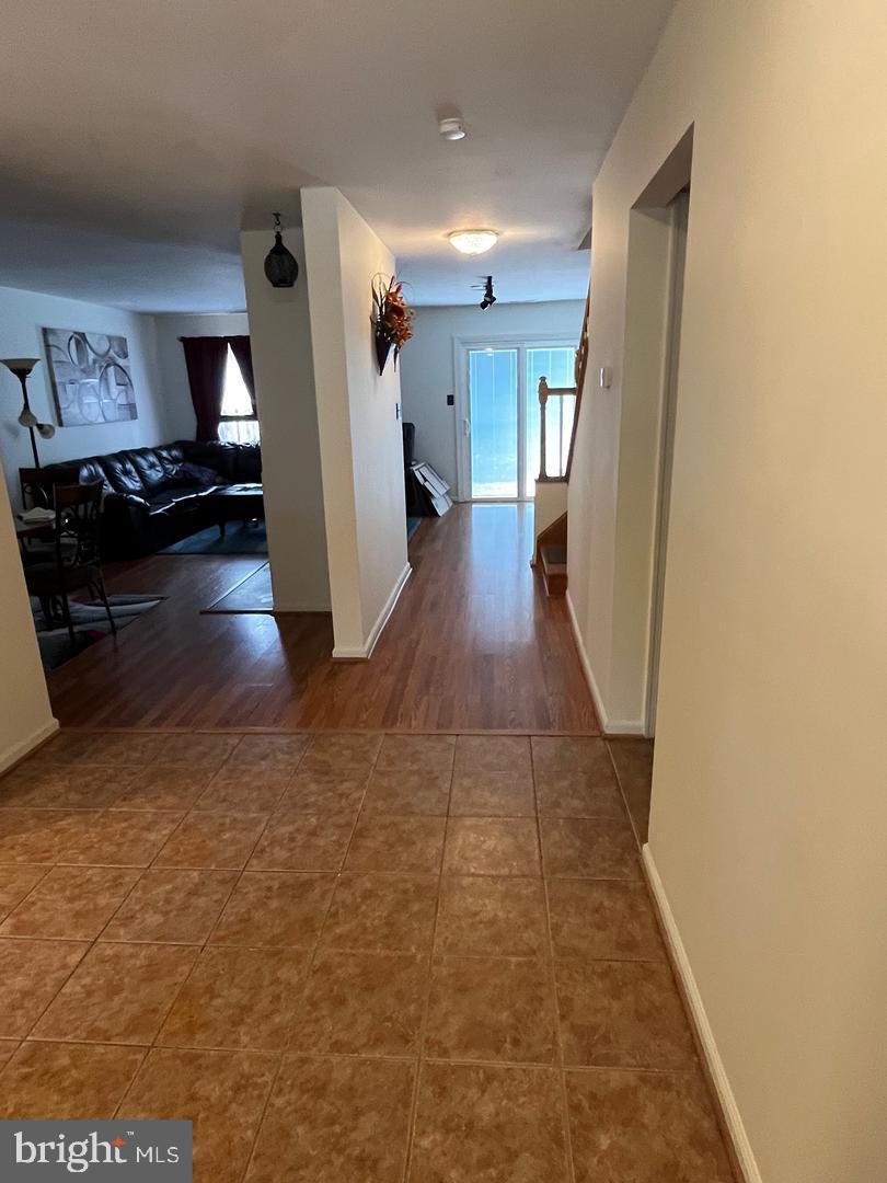 1470 ORLEANS COURT