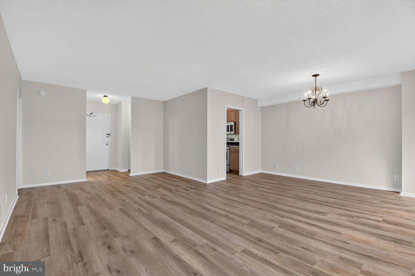 4515 WILLARD AVENUE 716S