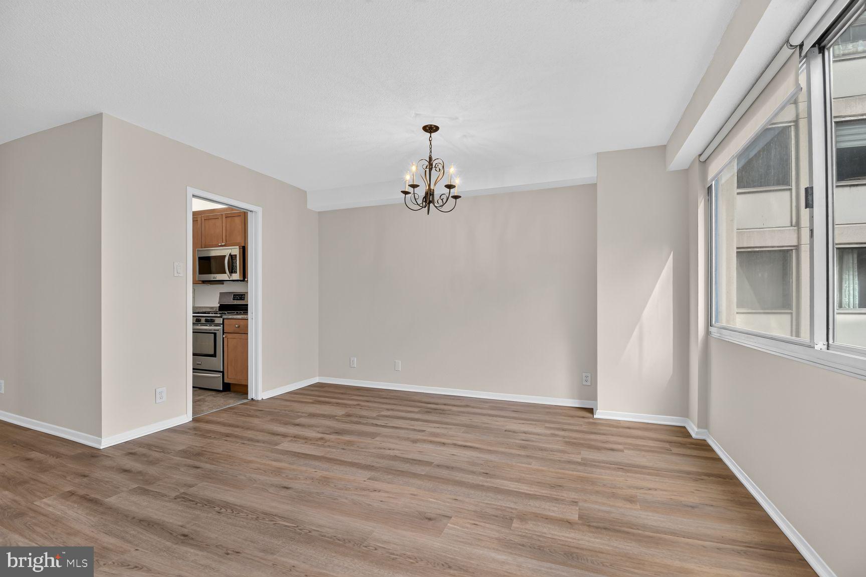 4515 WILLARD AVENUE 716S
