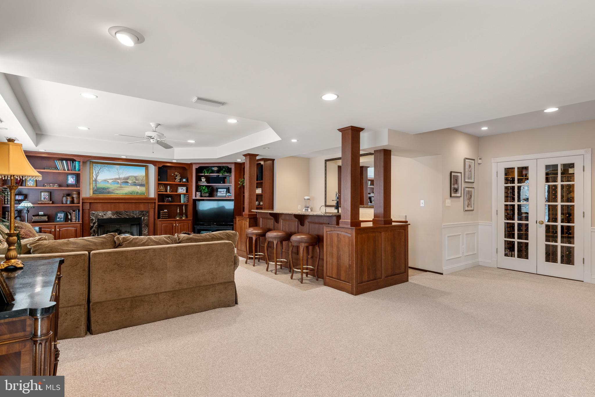 ROSE TREE ESTS - Residential