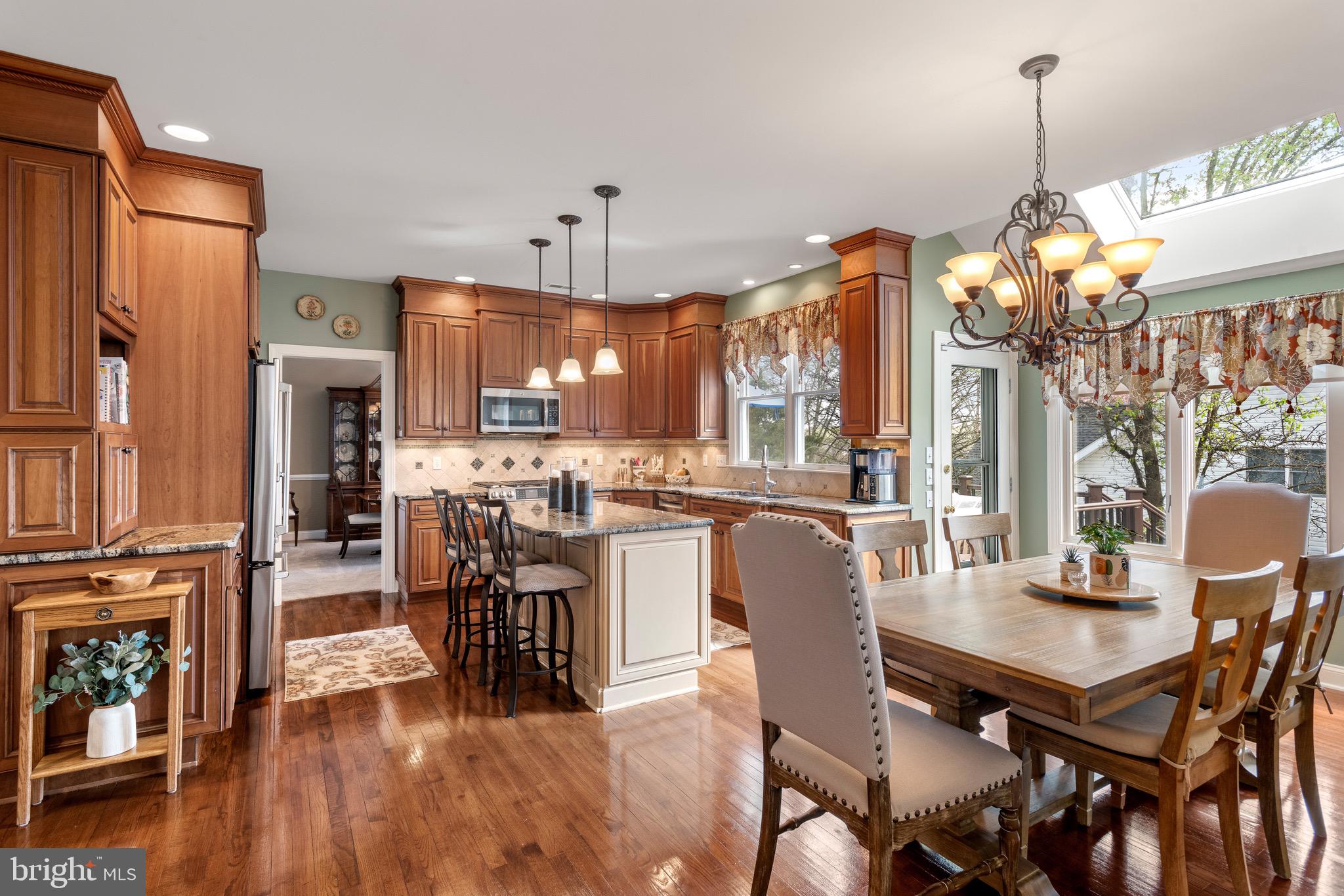 ROSE TREE ESTS - Residential