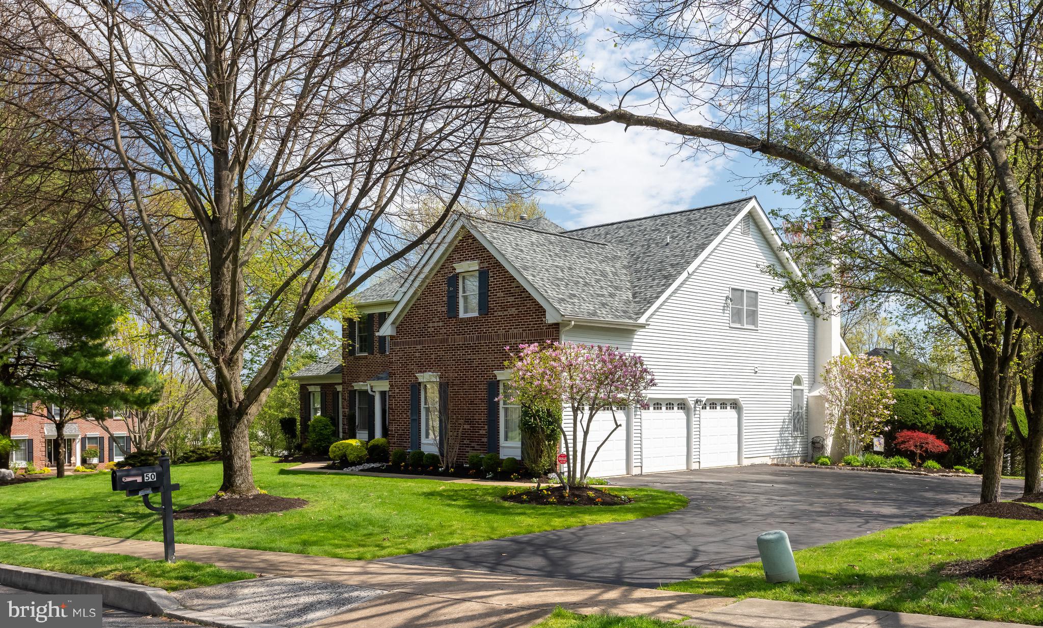 ROSE TREE ESTS - Residential