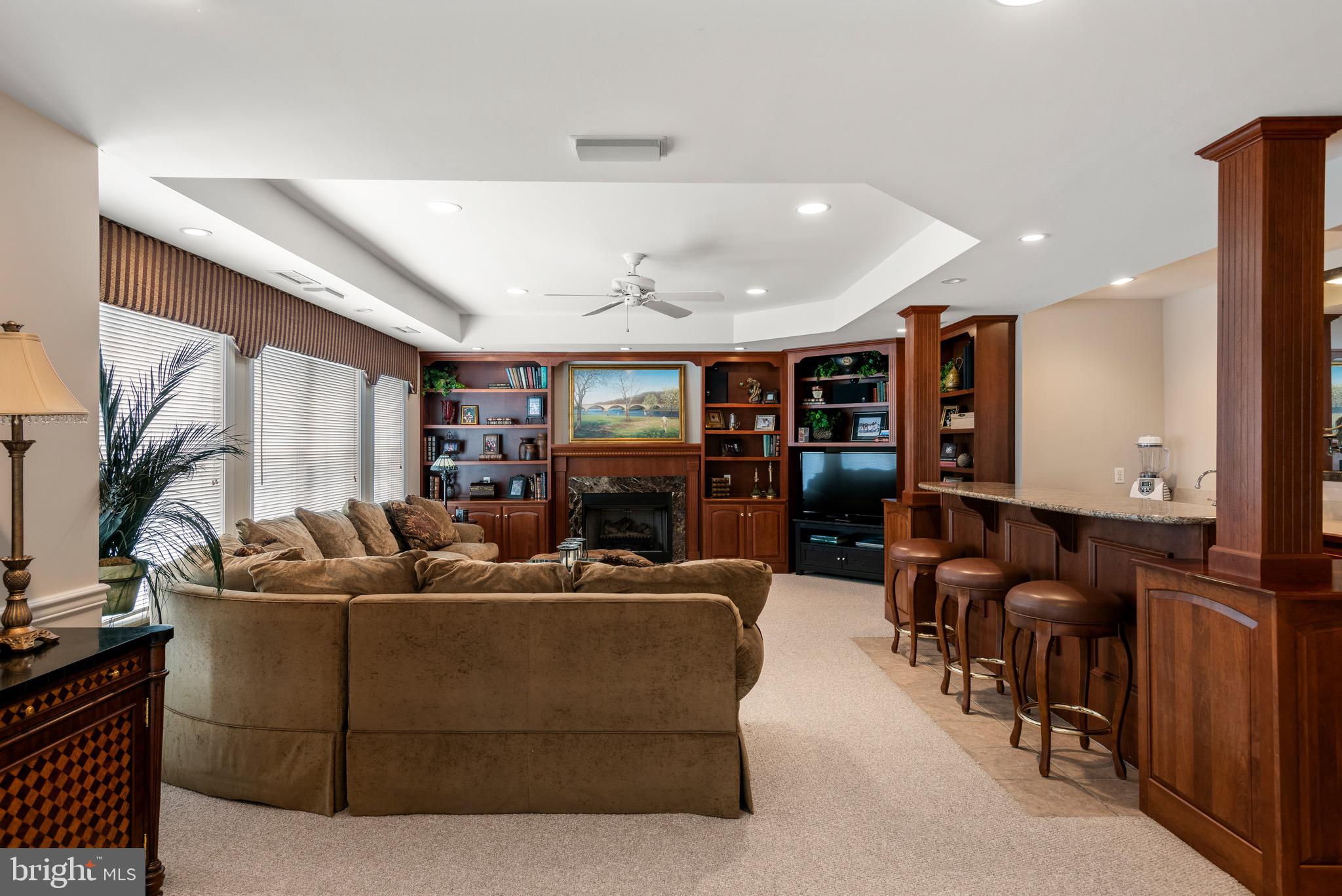 ROSE TREE ESTS - Residential