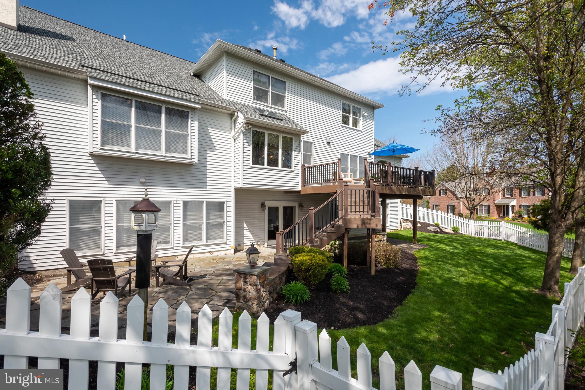 ROSE TREE ESTS - Residential