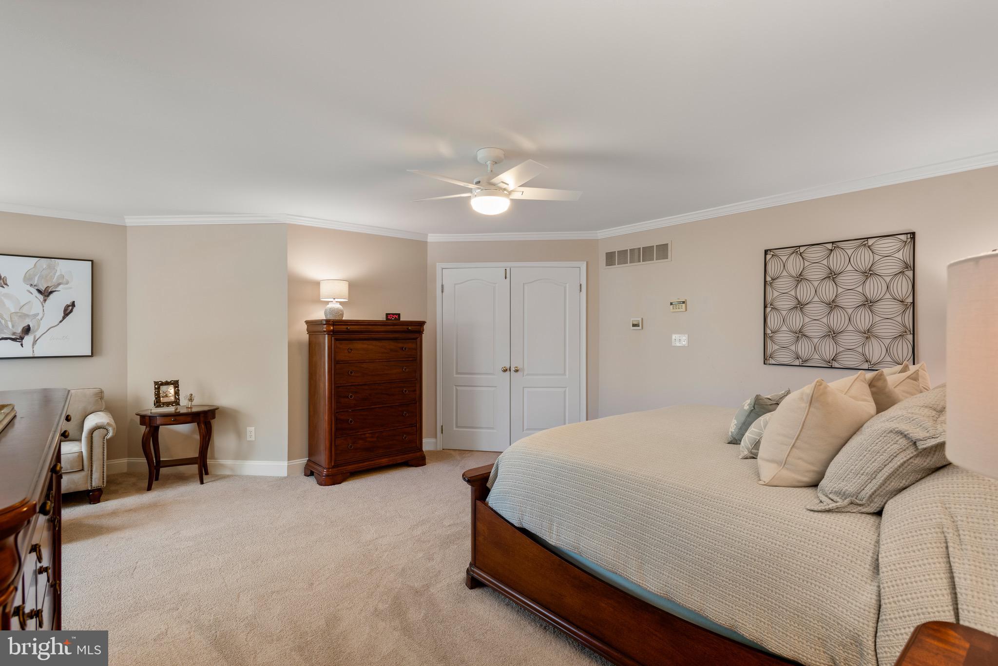 ROSE TREE ESTS - Residential