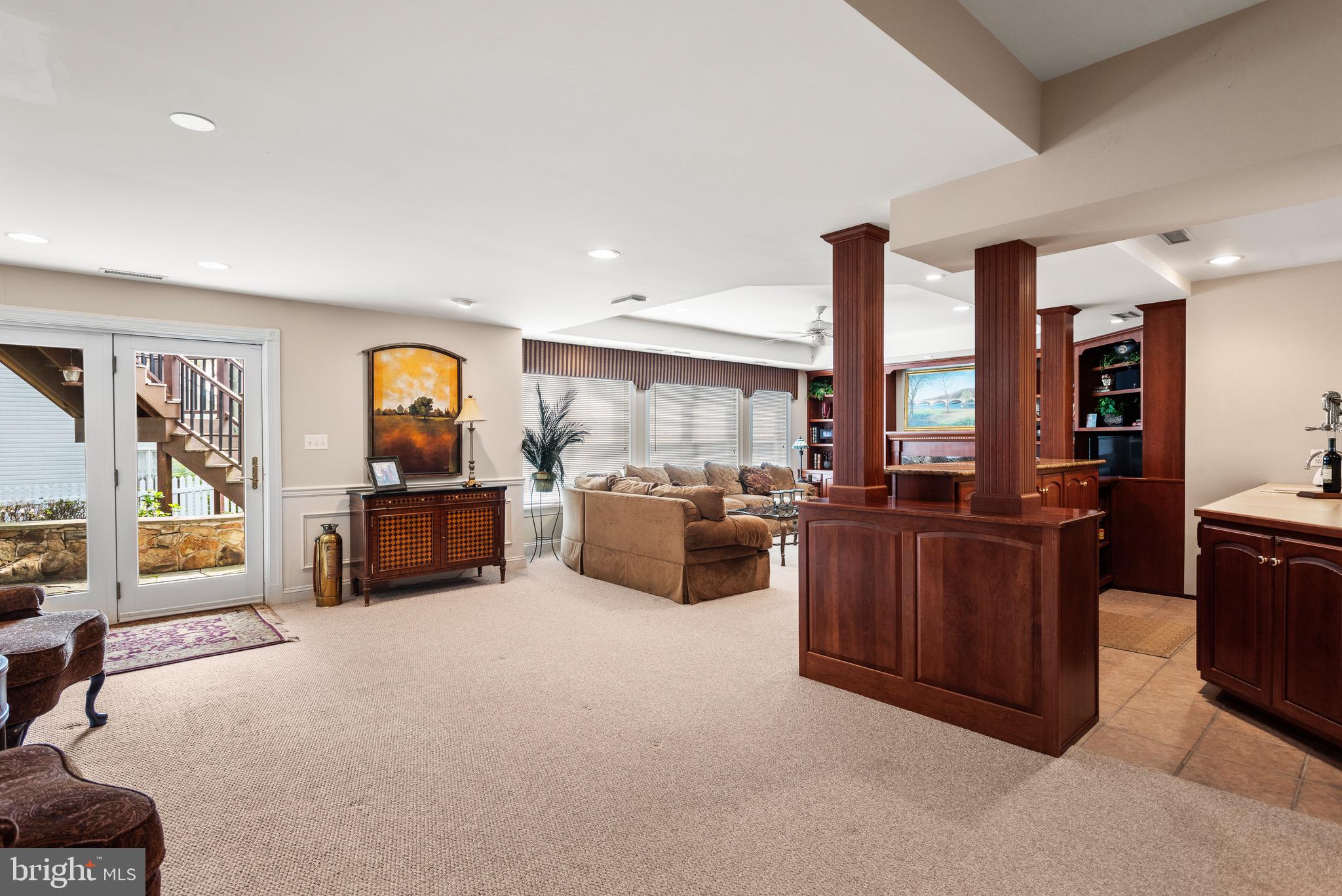 ROSE TREE ESTS - Residential