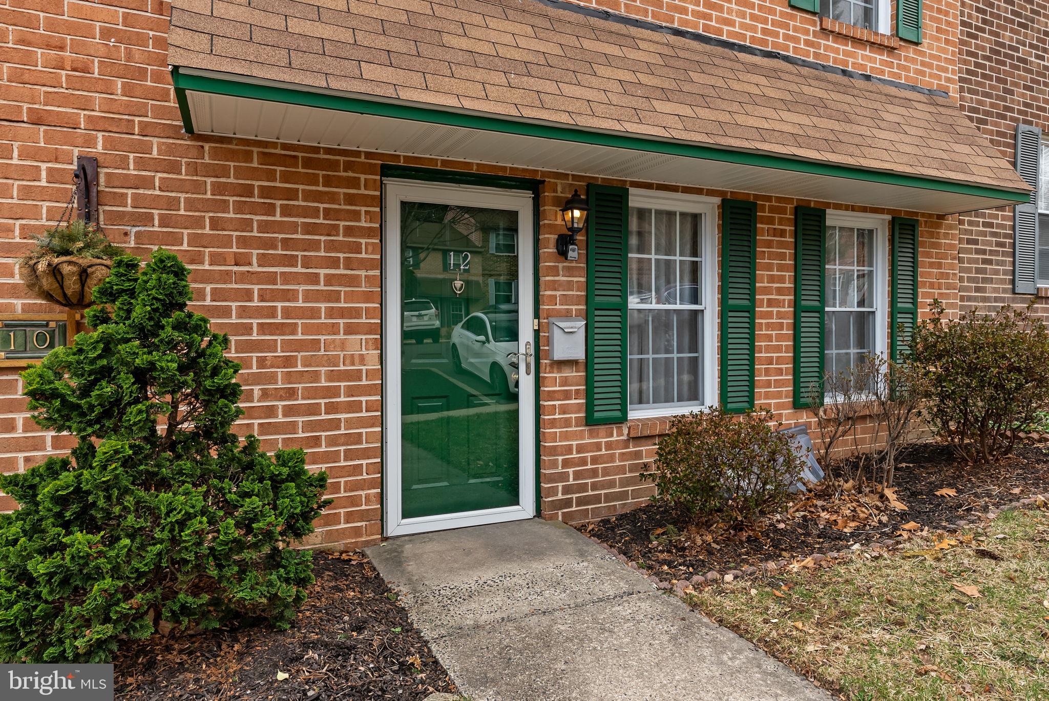 OLDE COLONIAL GREENE - Residential Lease