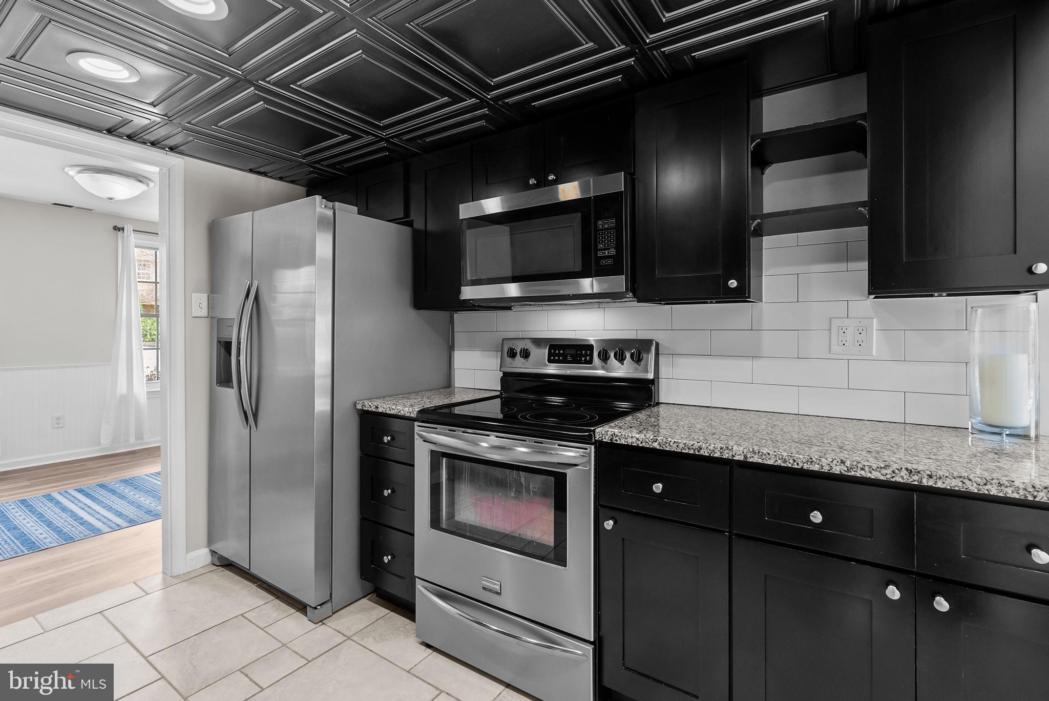 OLDE COLONIAL GREENE - Residential Lease