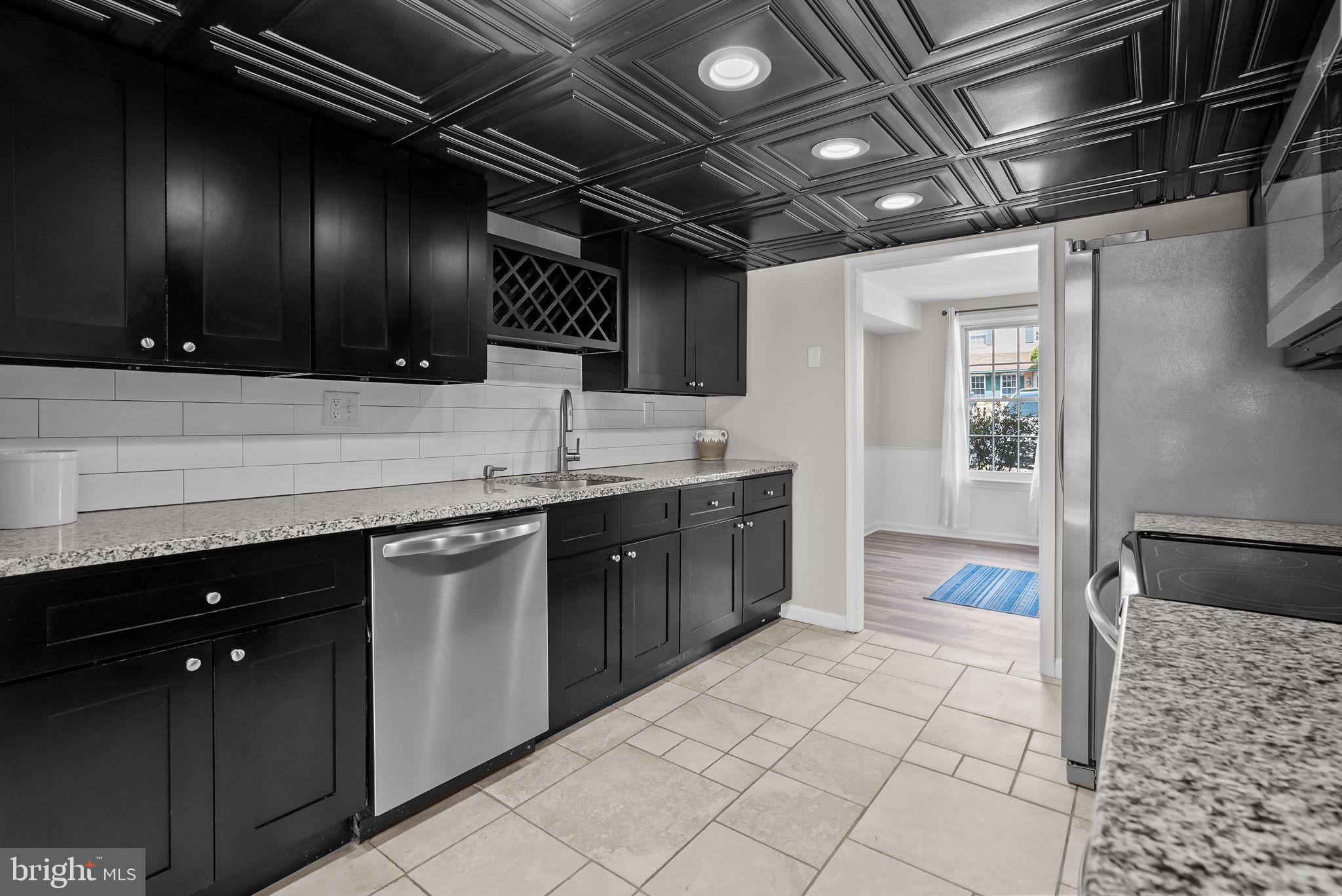 OLDE COLONIAL GREENE - Residential Lease