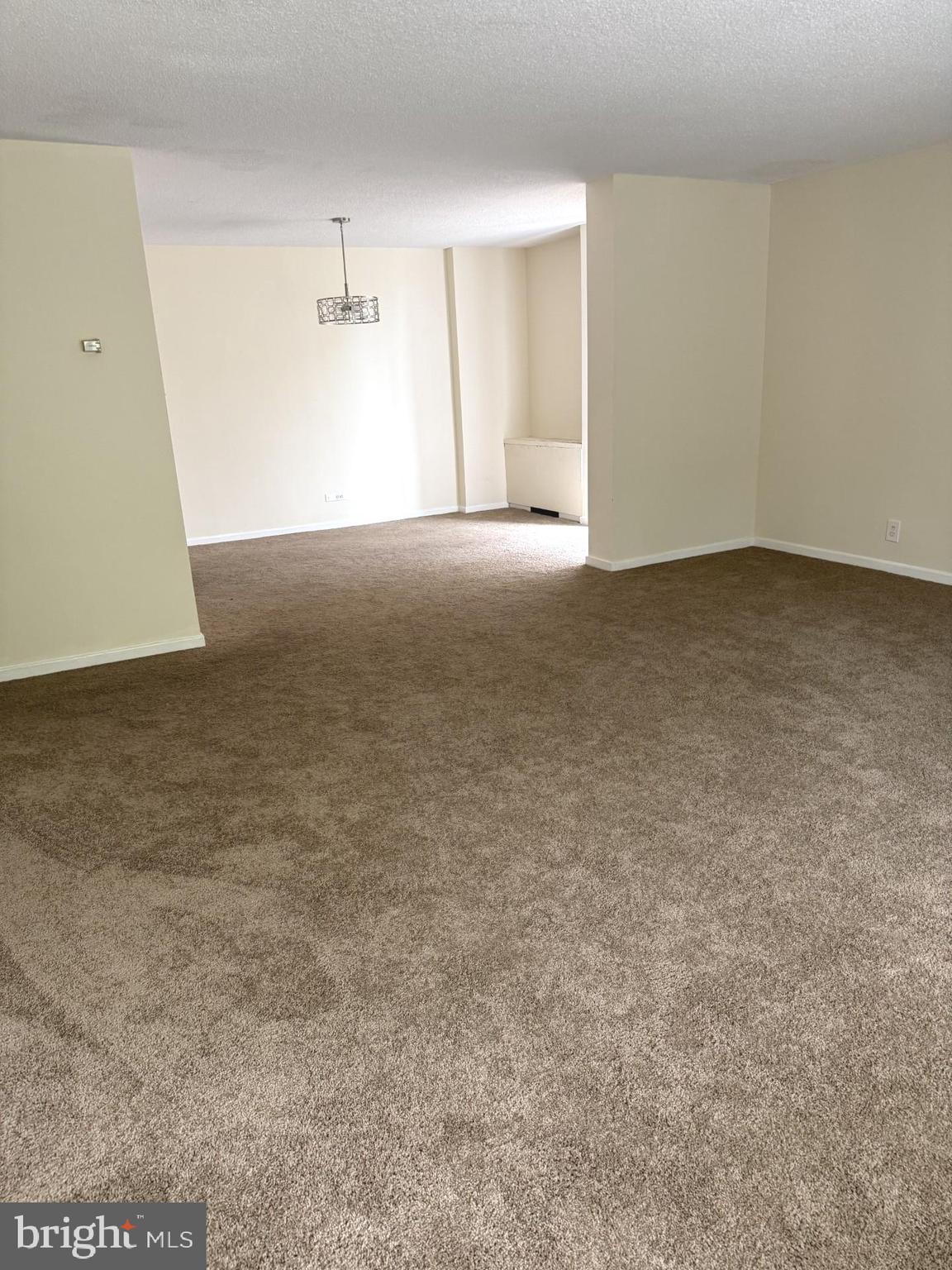 1250 4TH STREET SW W214