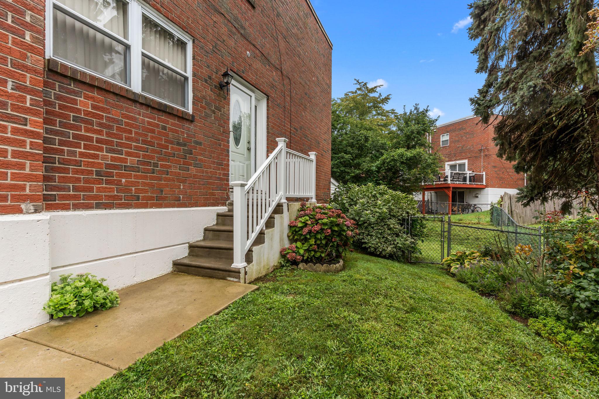 11116 AUDUBON AVENUE