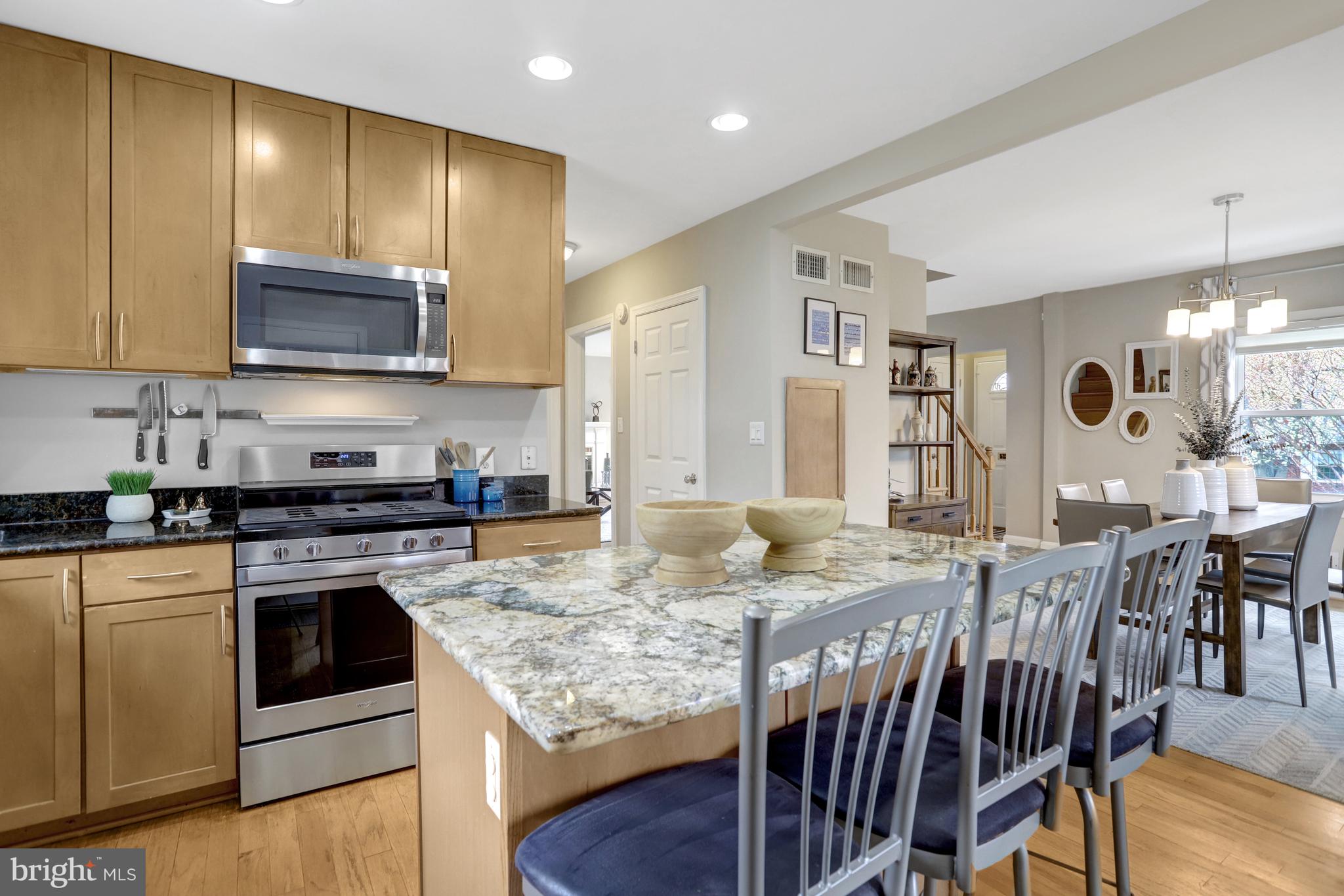 HILLWOOD - Residential