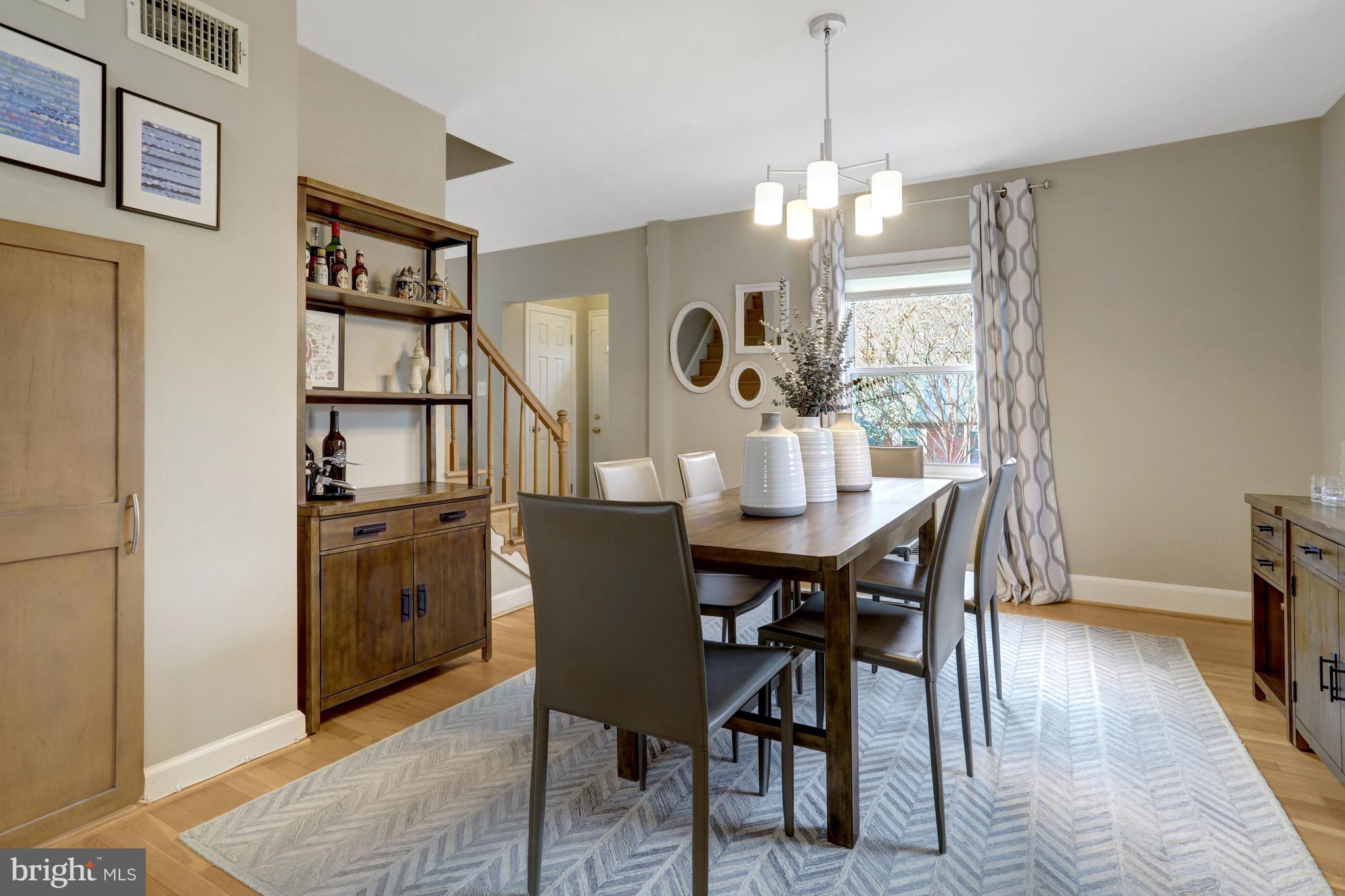 HILLWOOD - Residential