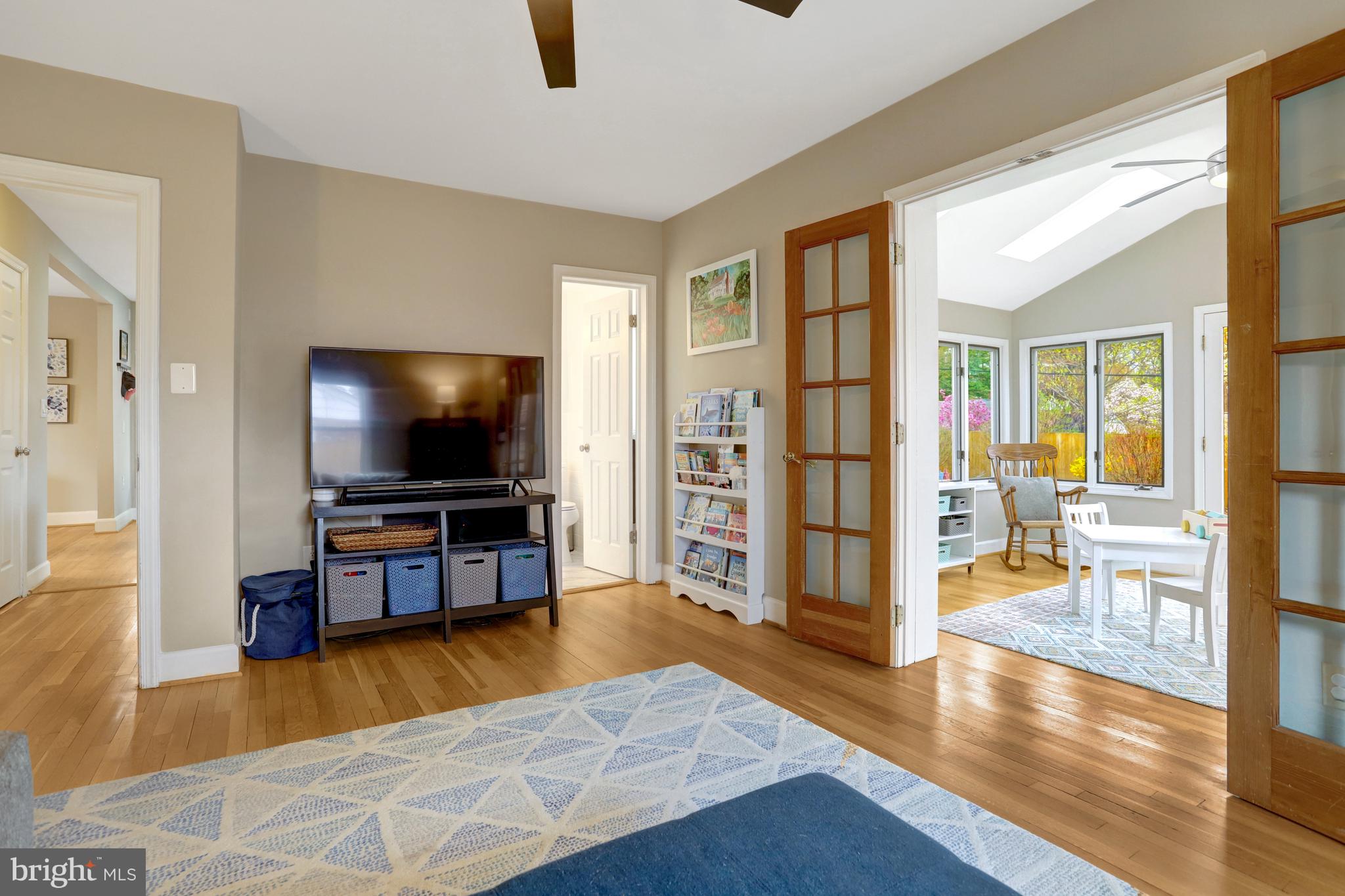 HILLWOOD - Residential