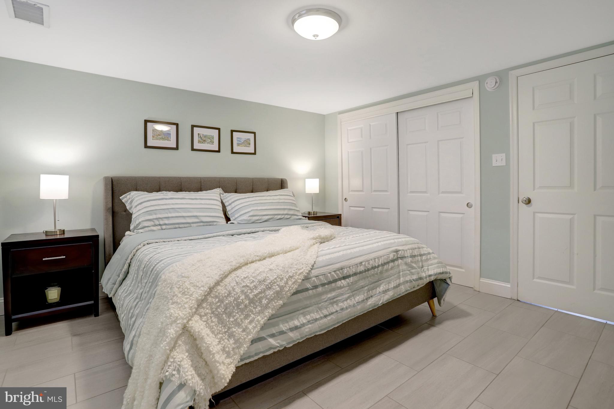 HILLWOOD - Residential