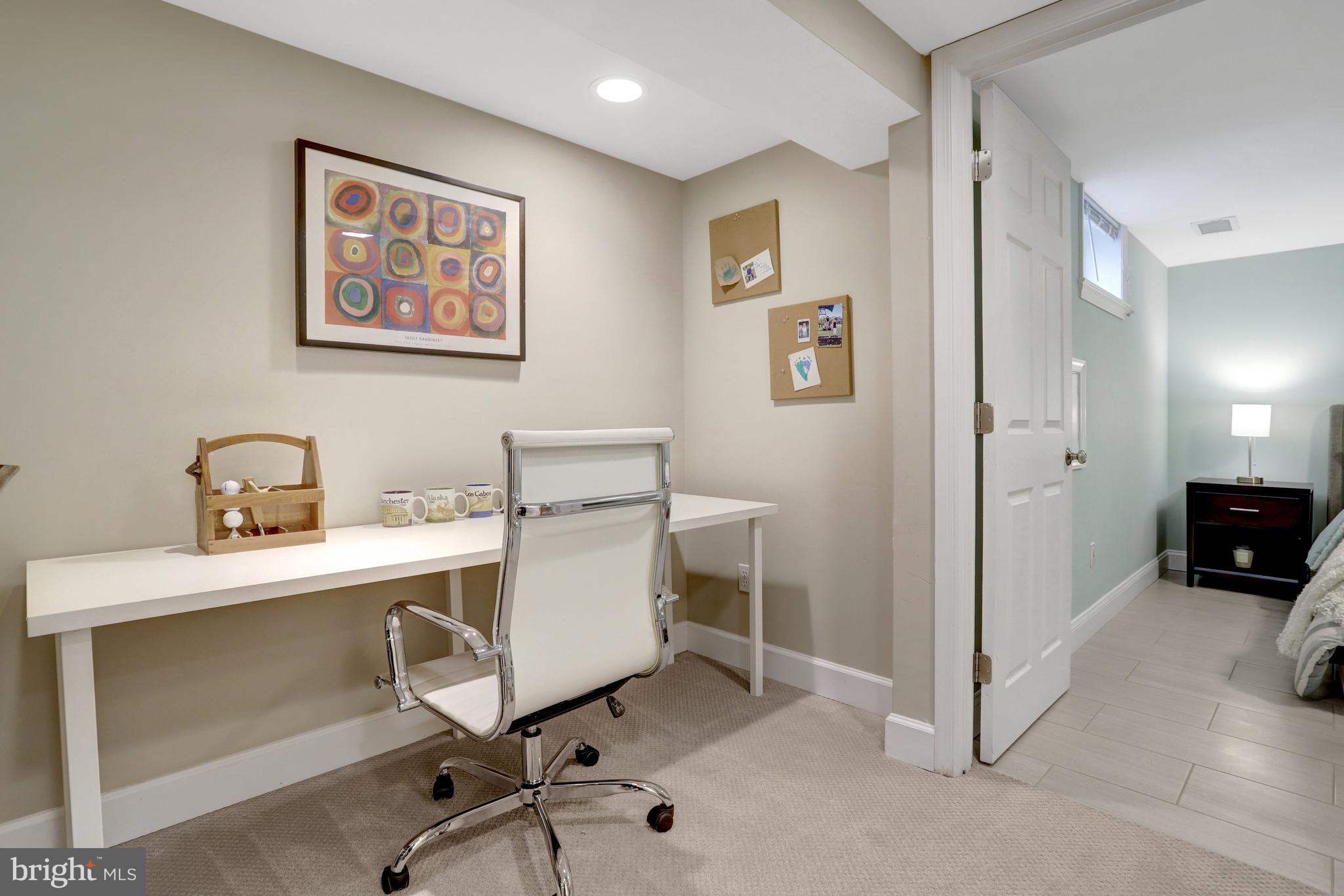 HILLWOOD - Residential