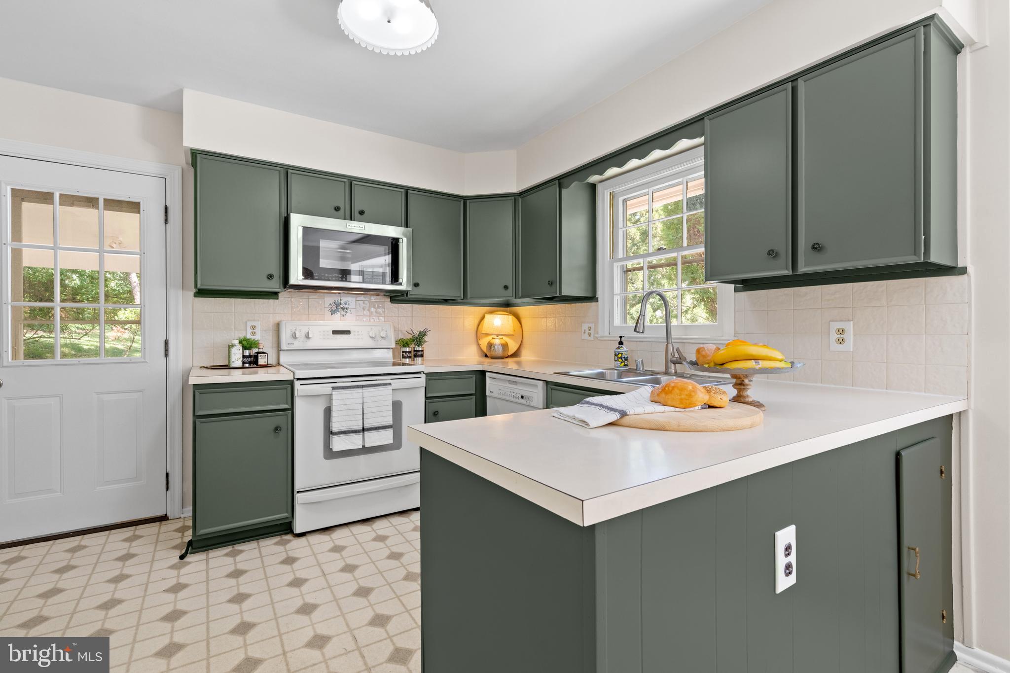 TANGLEWOOD - Residential