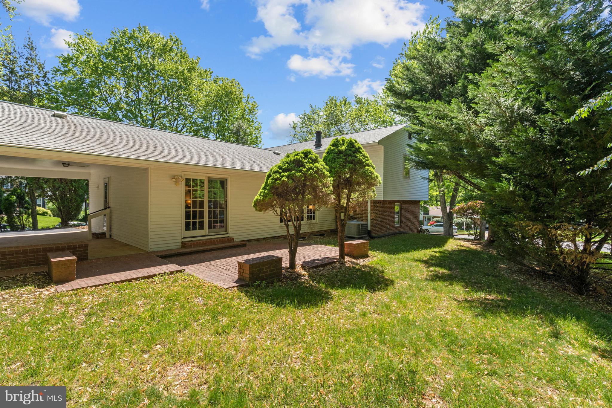 TANGLEWOOD - Residential