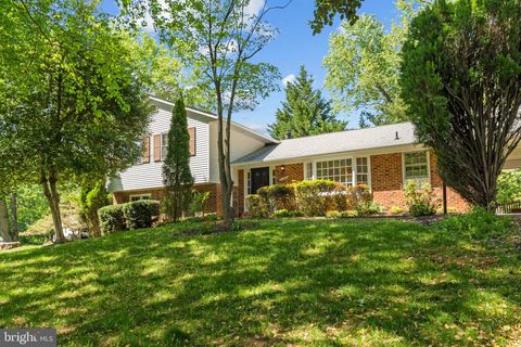 9702 RHAPSODY DRIVE VIENNA VA 22181